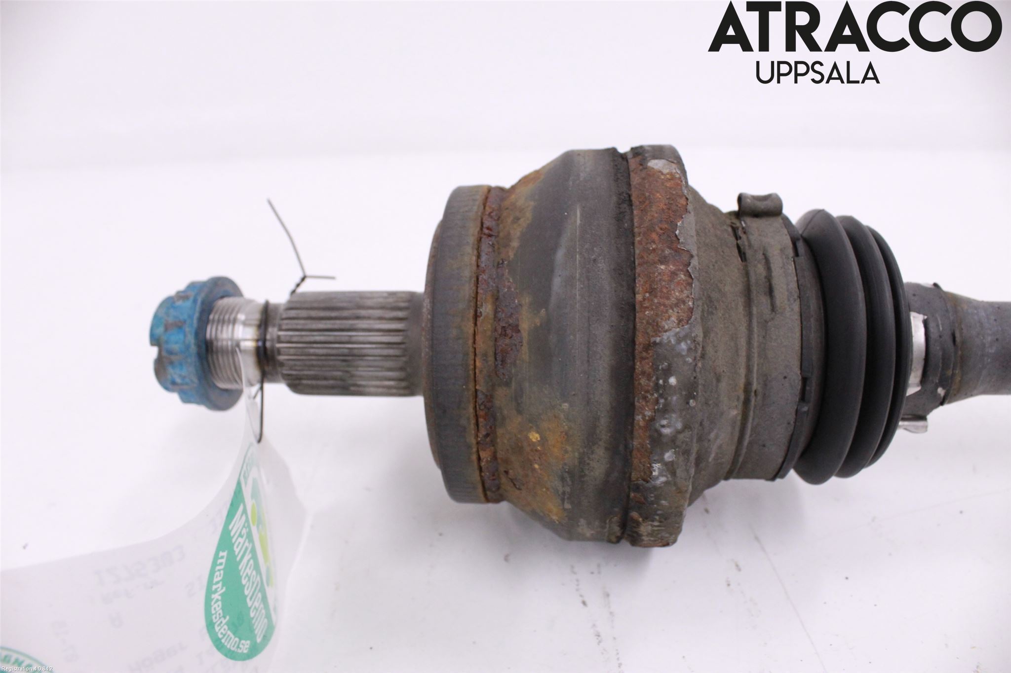 Mercedes-Benz MB C-KLASS (W204) 07-15 Drivaxel Bak Höger