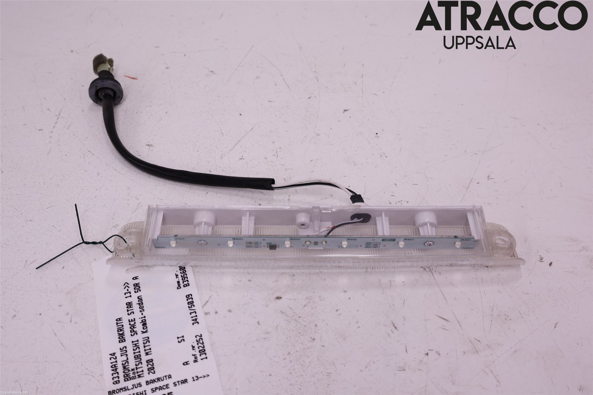 Mitsubishi SPACE STAR 13- Bromsljus Bakruta