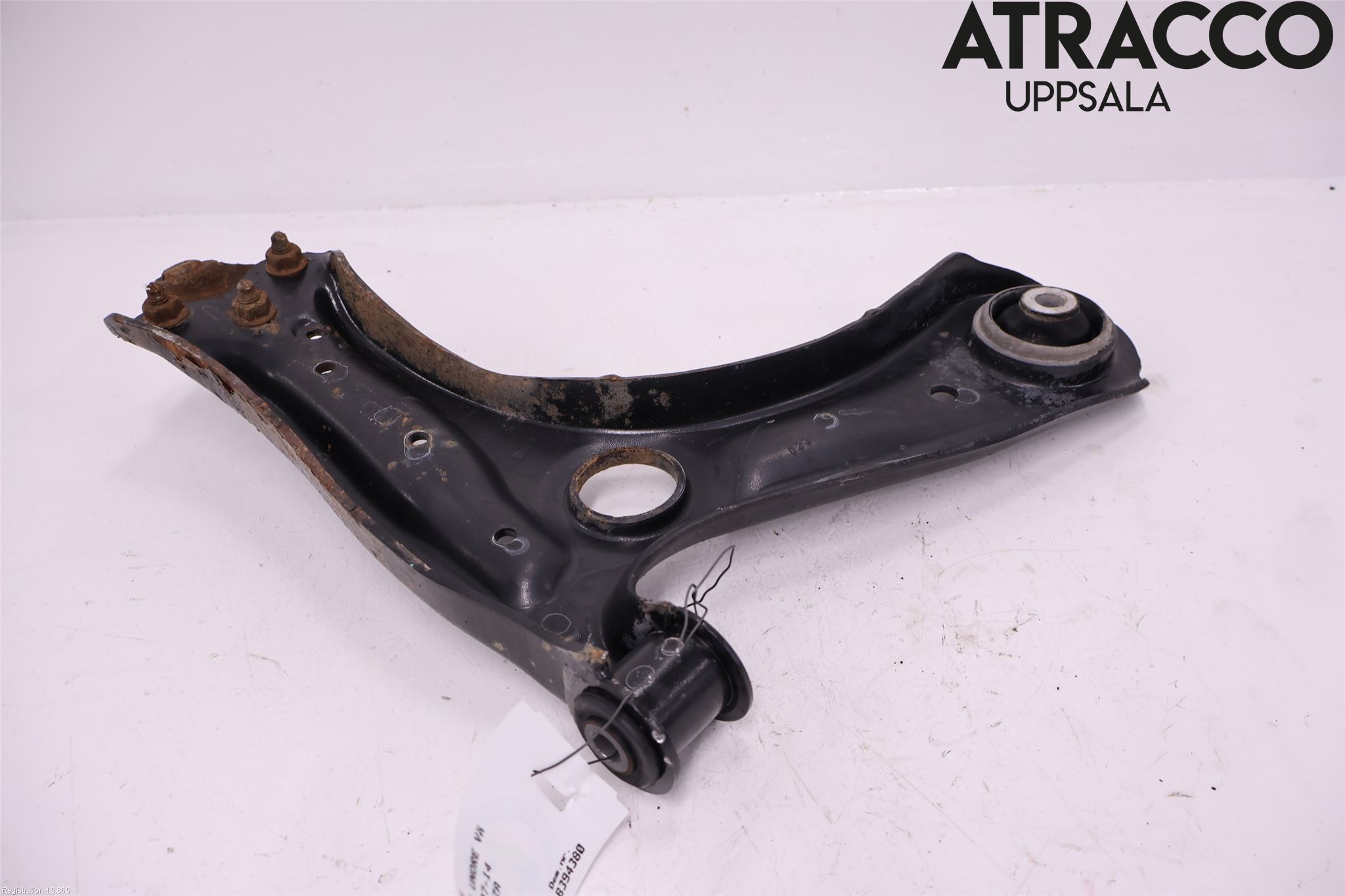 Skoda FABIA 07-14 Bärarm Fram Undre Vä