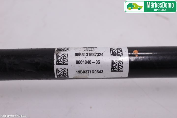 BMW 5 G30/G31/F90 17-23 Drivaxel Bak Höger