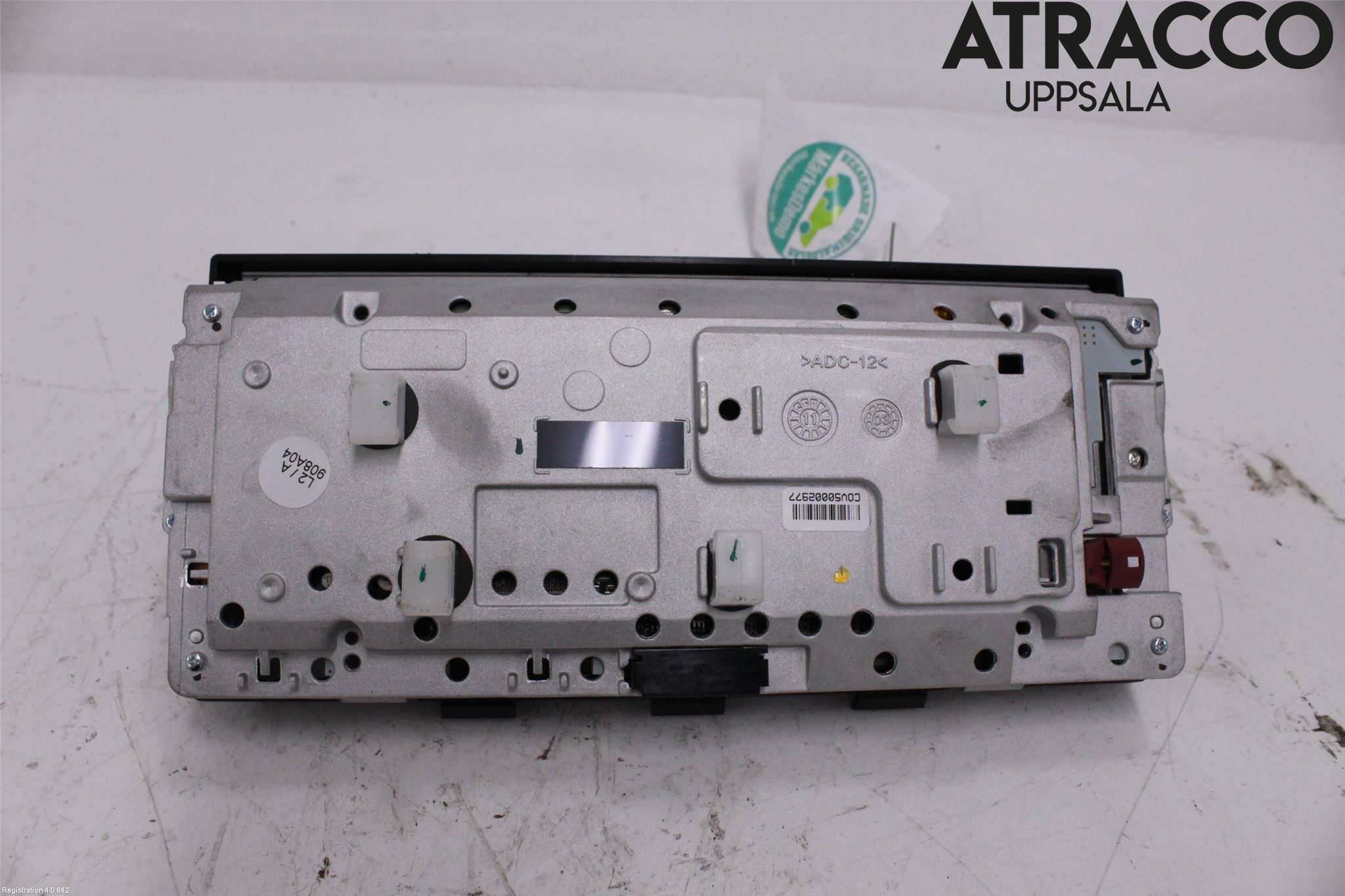 BMW 3 E90/91 SED/TOU 05-12 Bildskärm