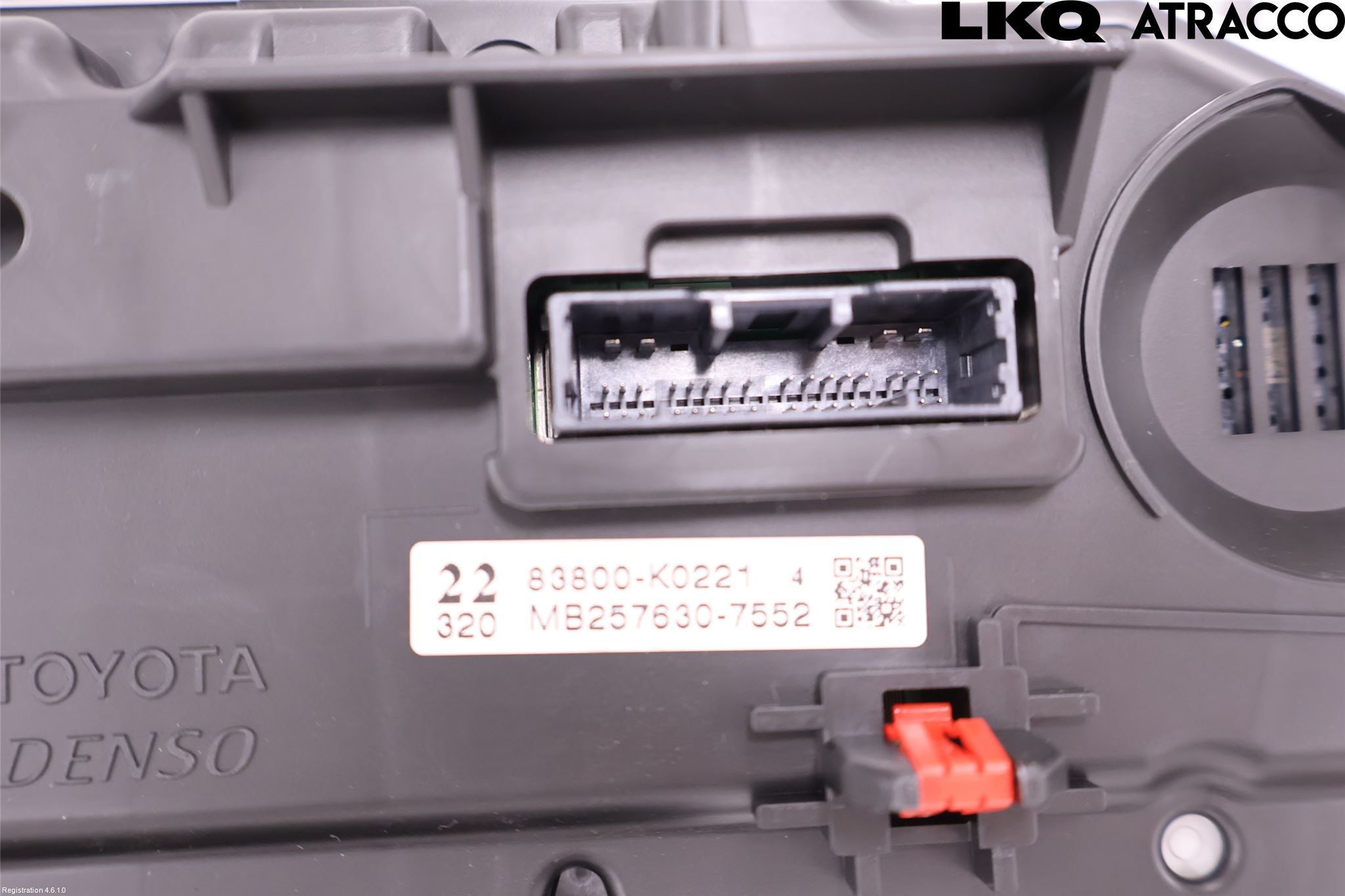 Toyota YARIS XP21 20- Instrument Komb