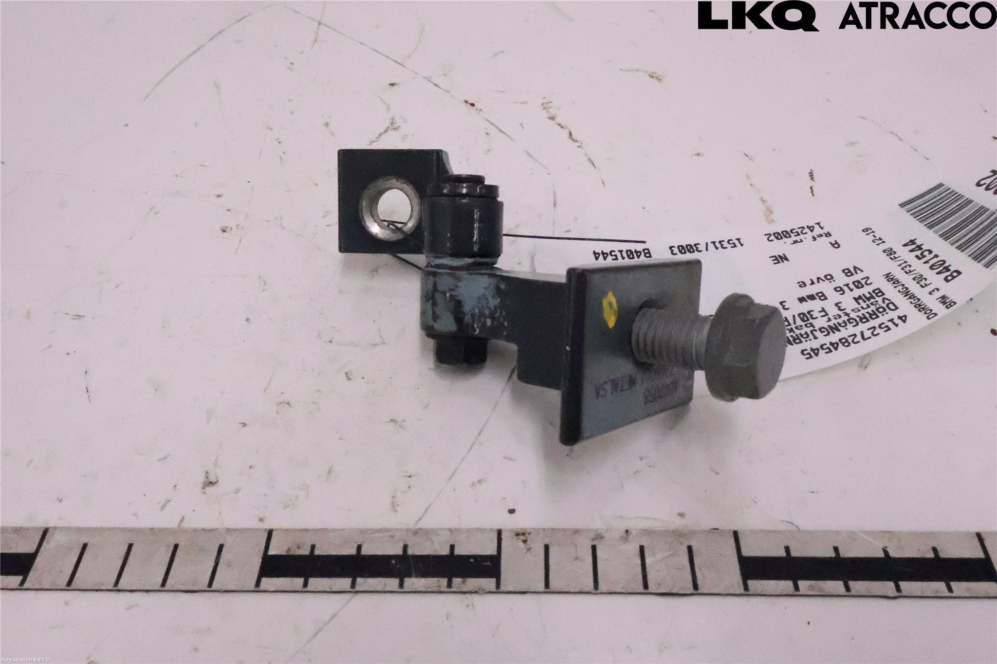 BMW 3 F30/F31/F80 12-19 Dörrgångjärn