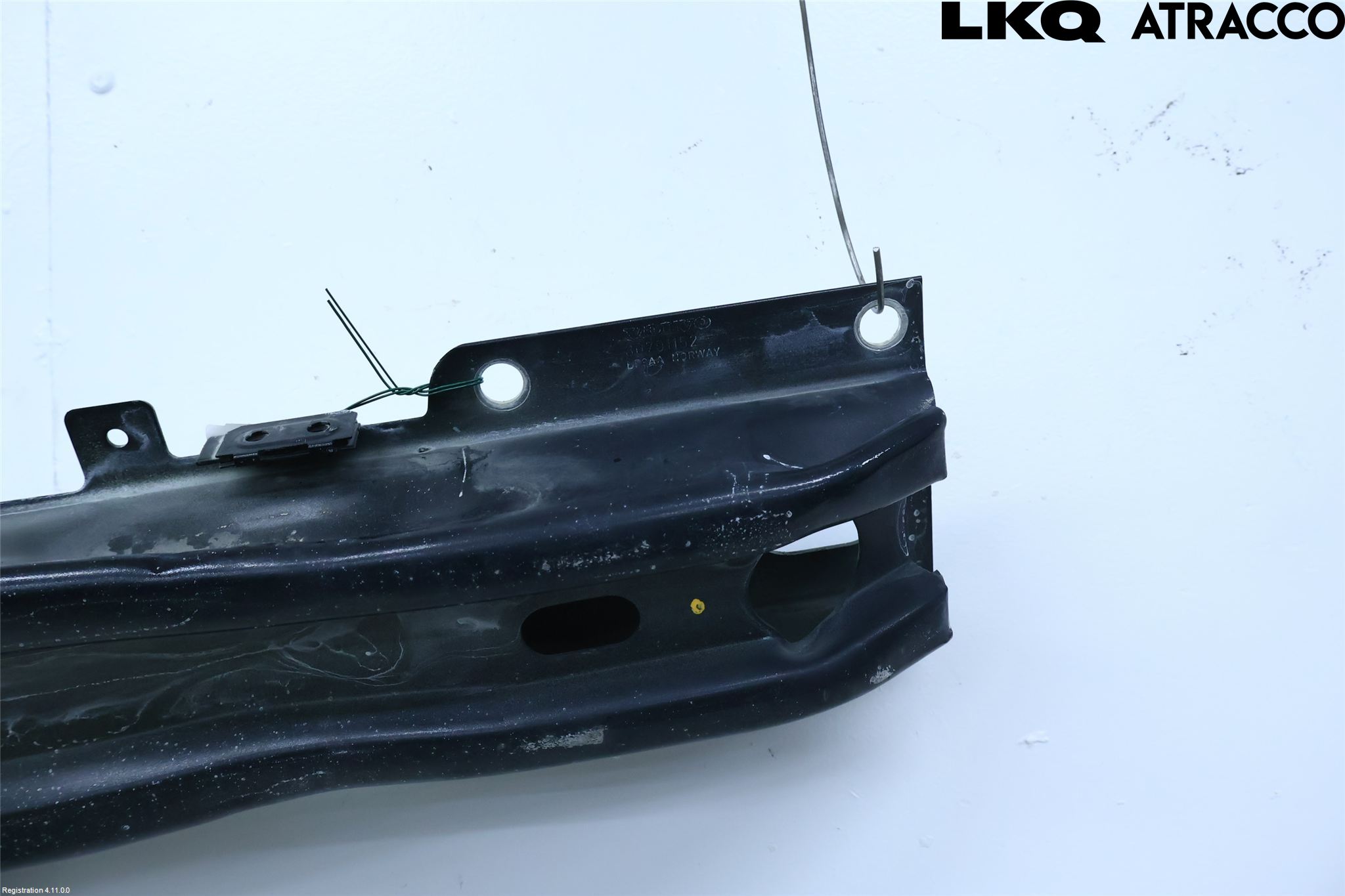 Volvo XC70 08-13 Stötfångarbalk Fram