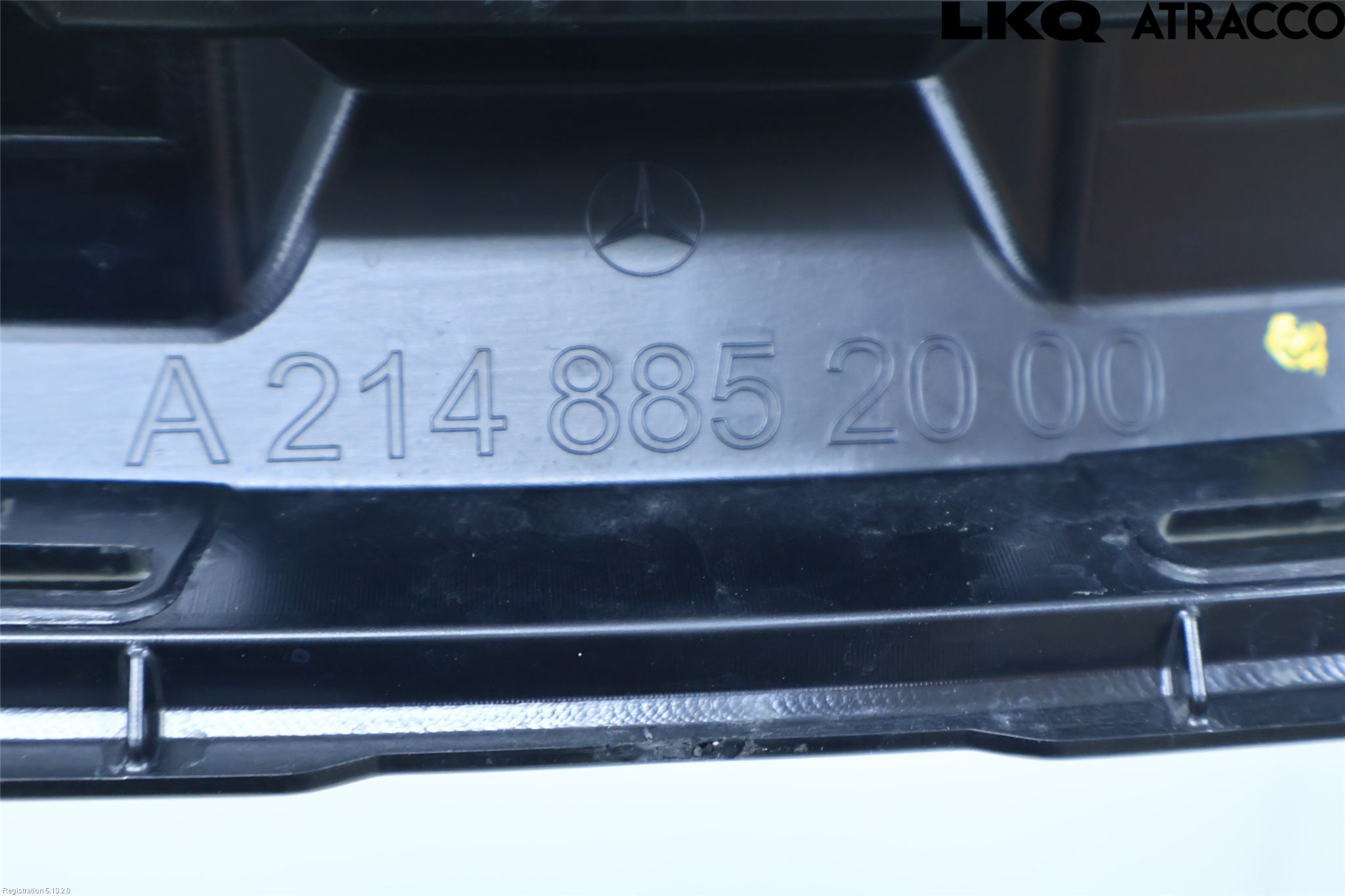 Mercedes-Benz MB E-KLASS (W214) 24- Stötfångardel Fram Mitt