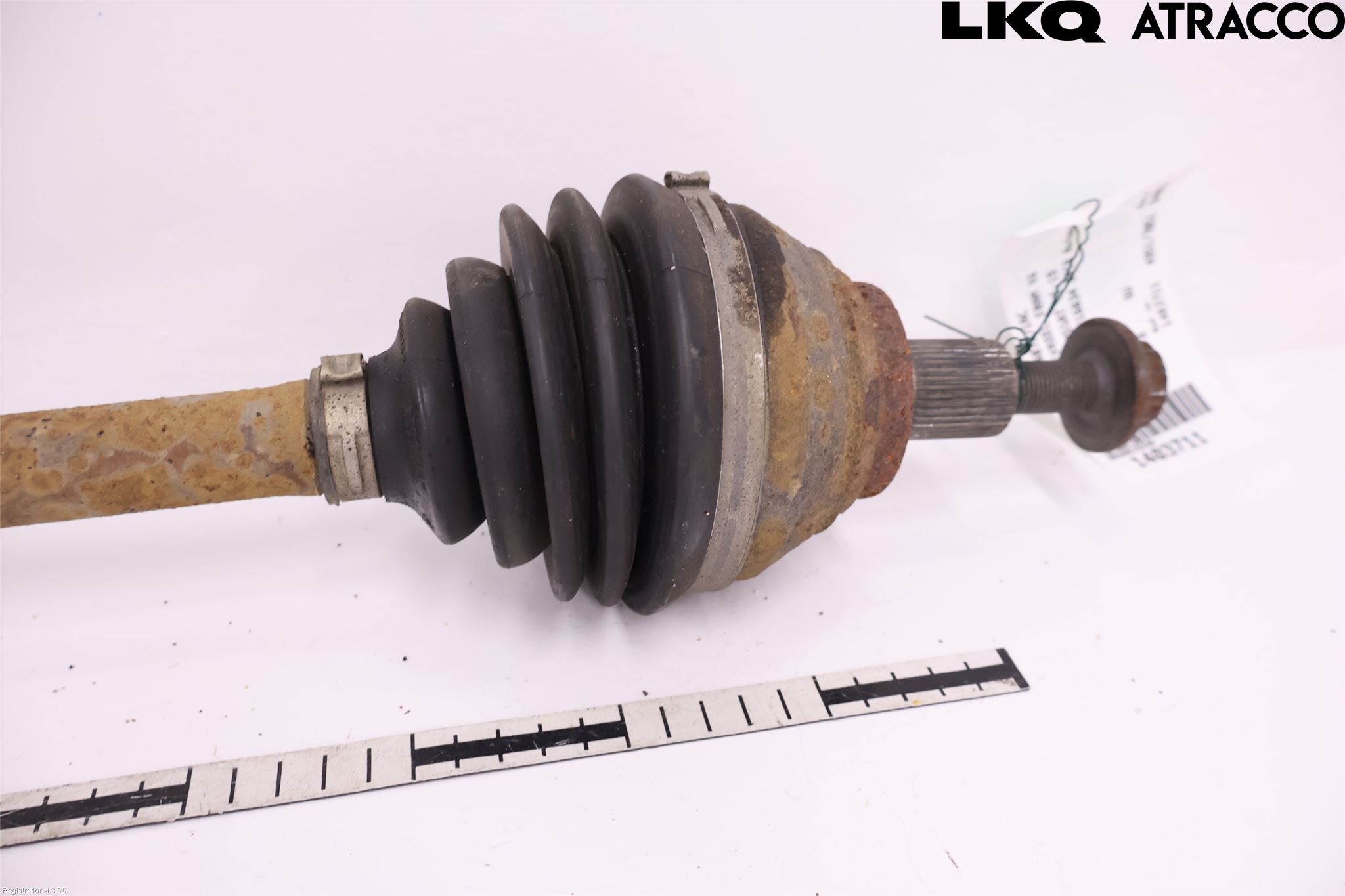 Volkswagen VW PASSAT 15-19 Drivaxel Fram Vänster