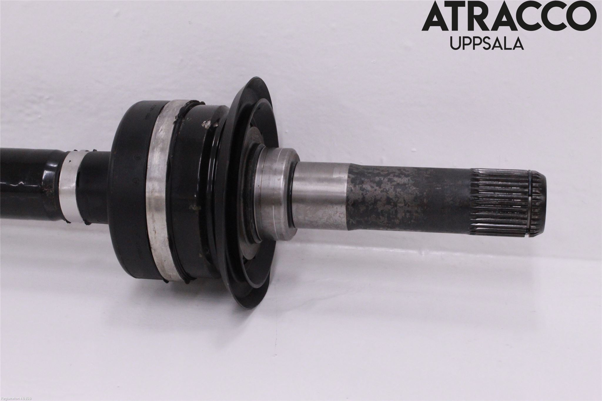 BMW 3 G20/G21/G80/G81 19- Drivaxel Bak Höger