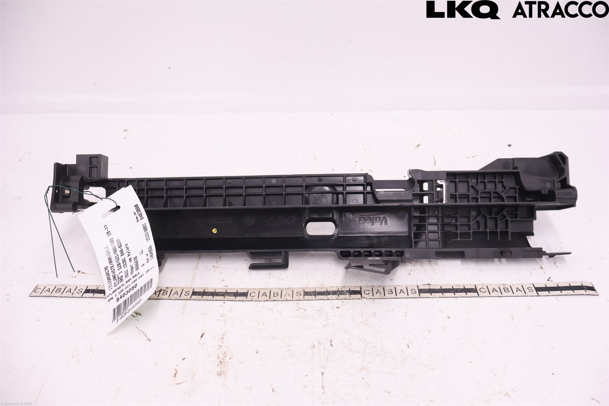 BMW 3 G20/G21/G80/G81 19- Kylarfäste-Ram-Balk