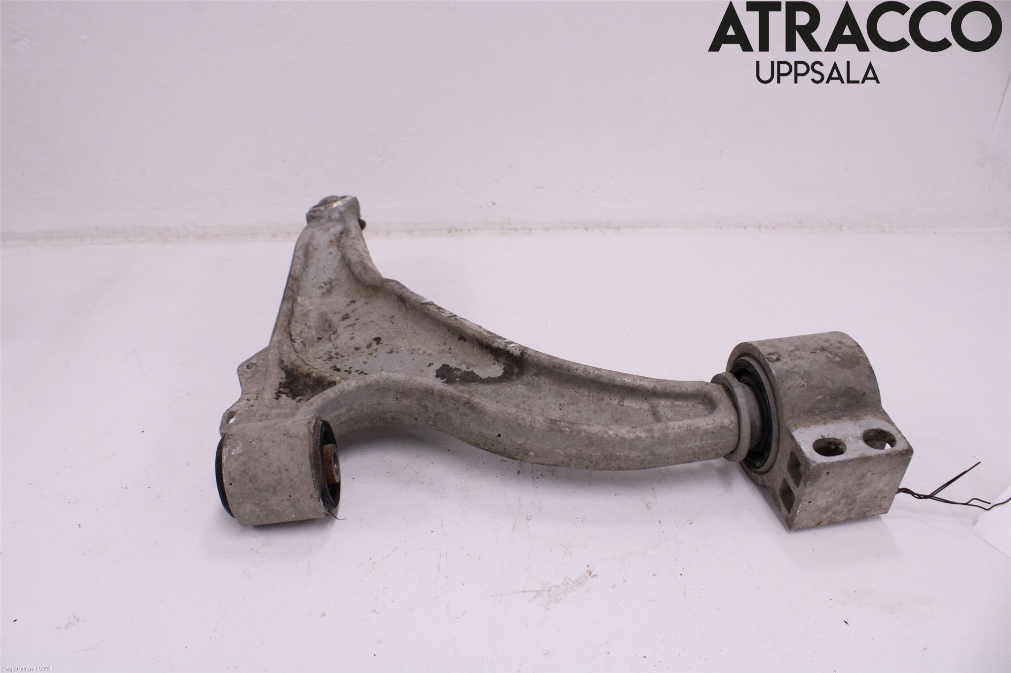 Opel ASTRA J 10-15 Bärarm Fram Undre Vä