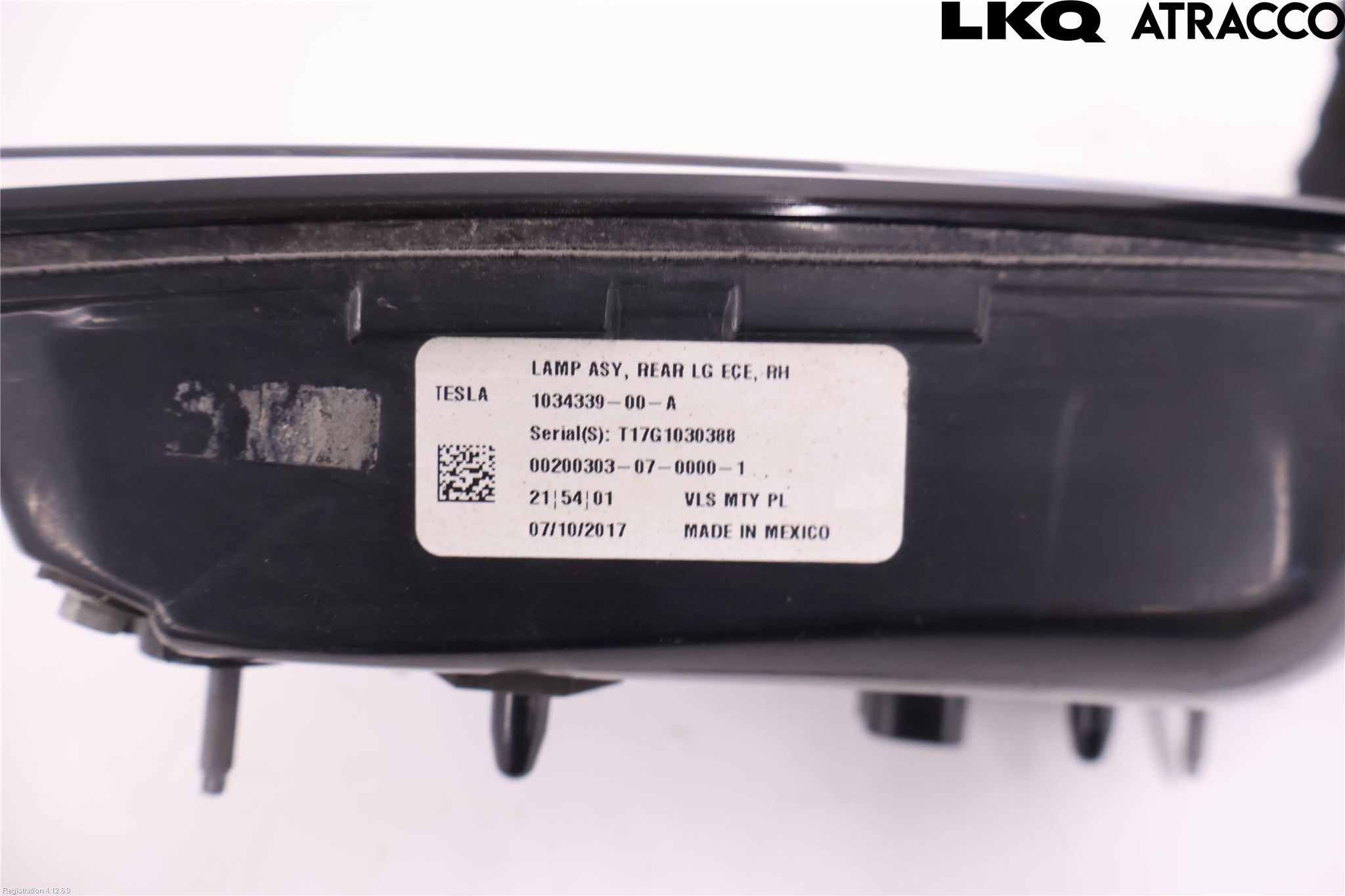 Tesla MODEL X 16- Bakljus Lucka Hö