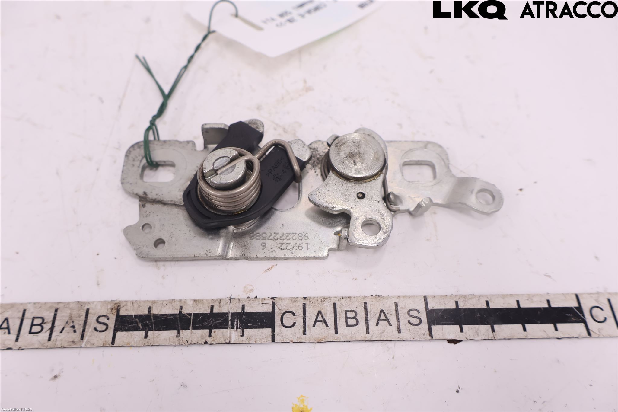 Opel CORSA F, CORSA-E 20- Huvlås