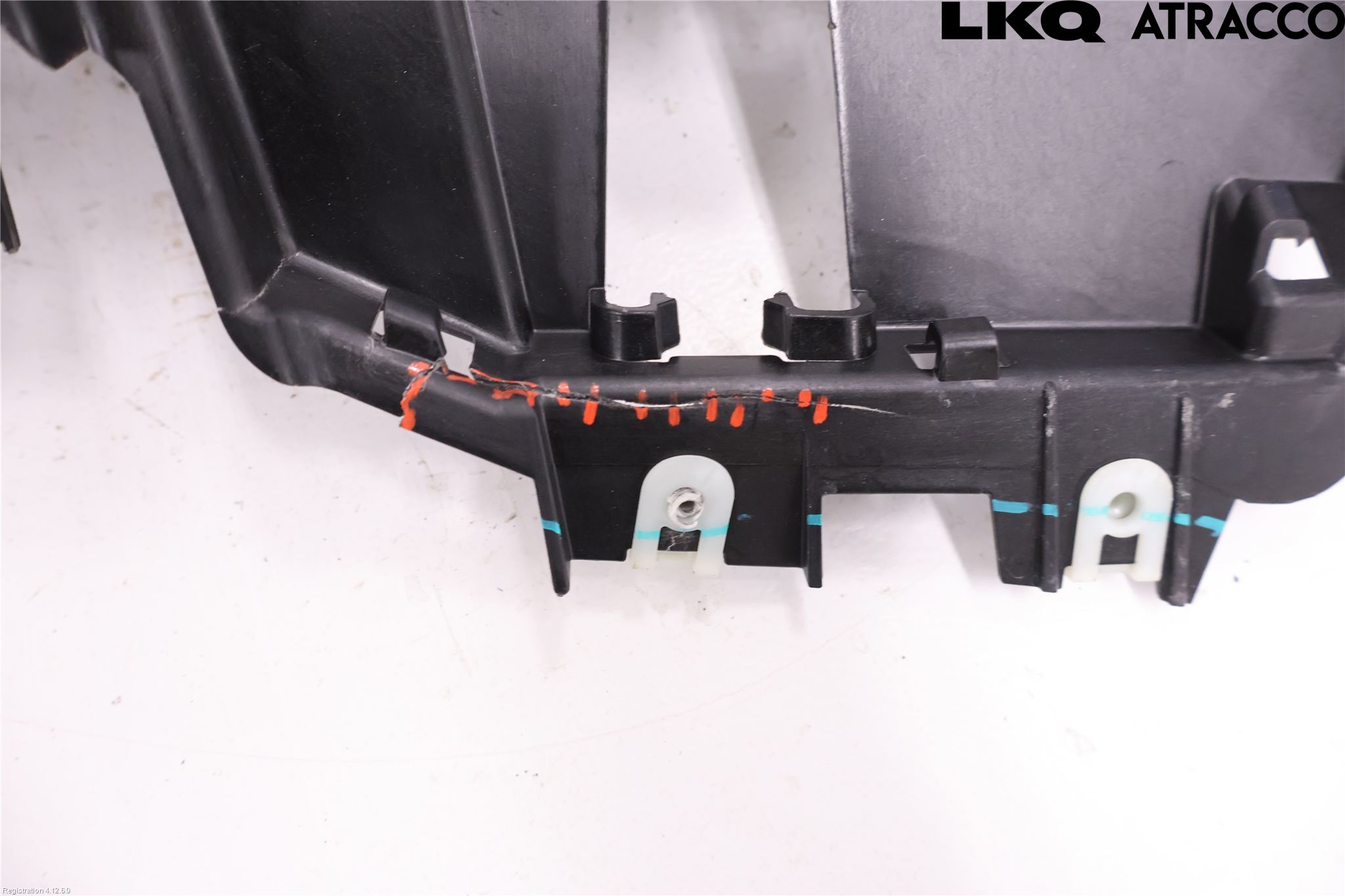 BMW iX3 G08 21- Stötfångardel Bak Mitt