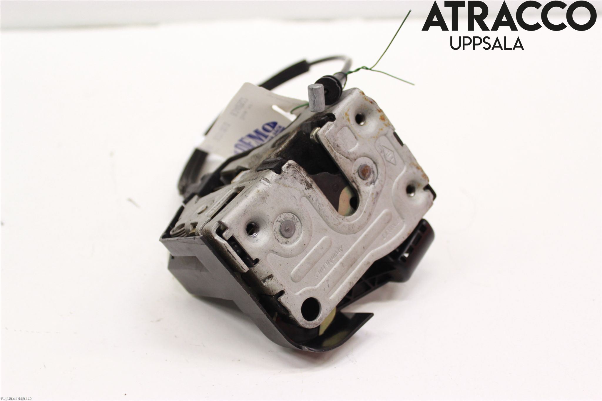 Renault CLIO III  09-12 Låskista-Dörrlås