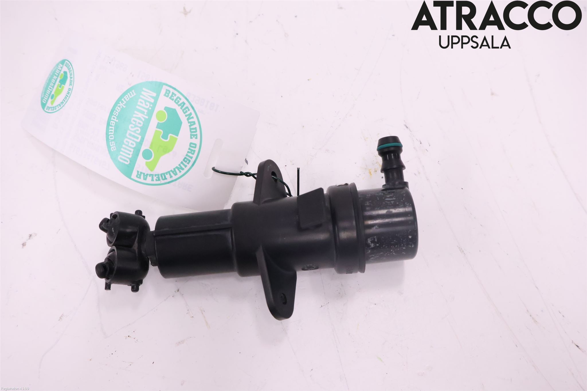 BMW X3 E83     03-10 Spolarmunstycke Strålkastare