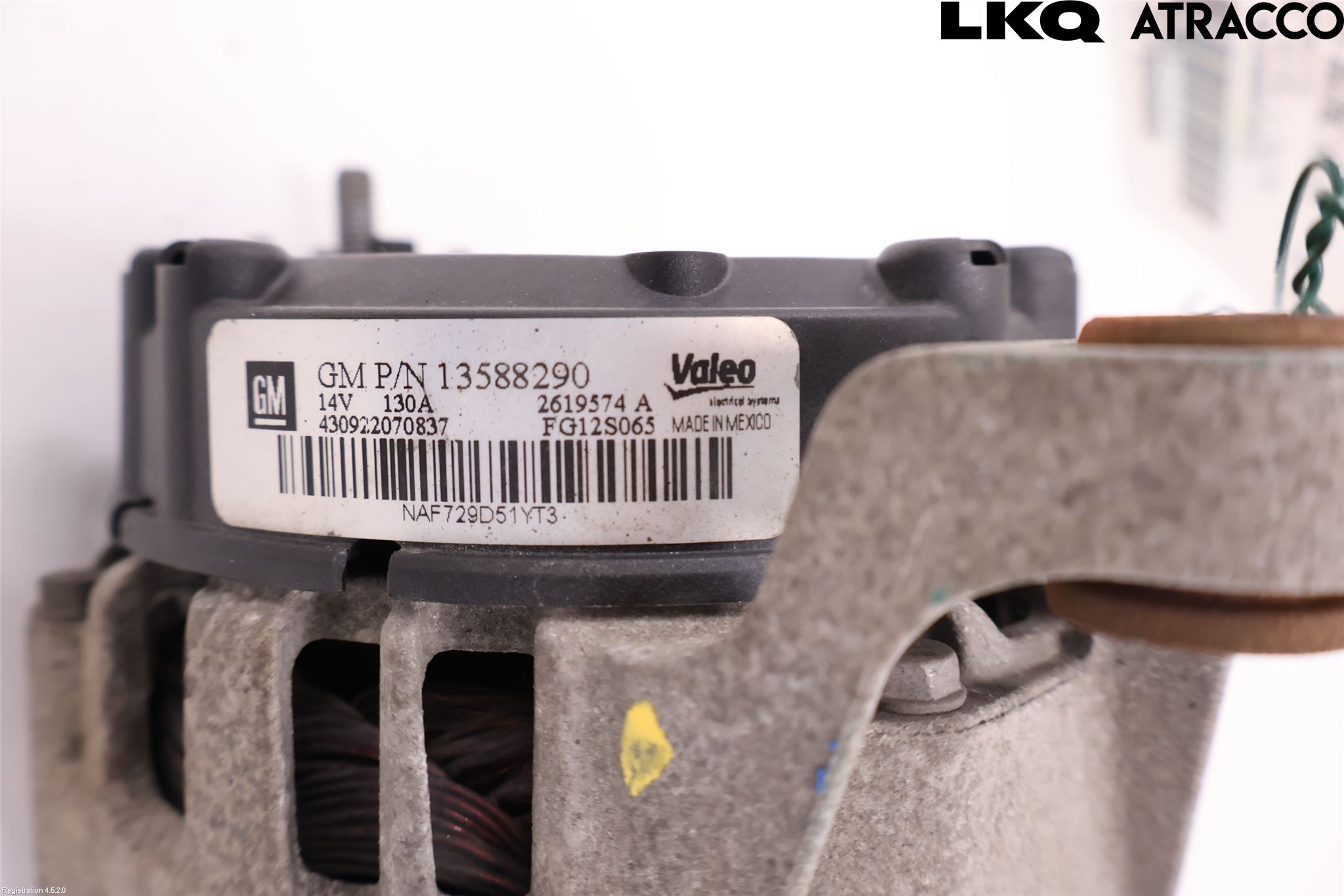 Opel ASTRA J 10-15 Generator