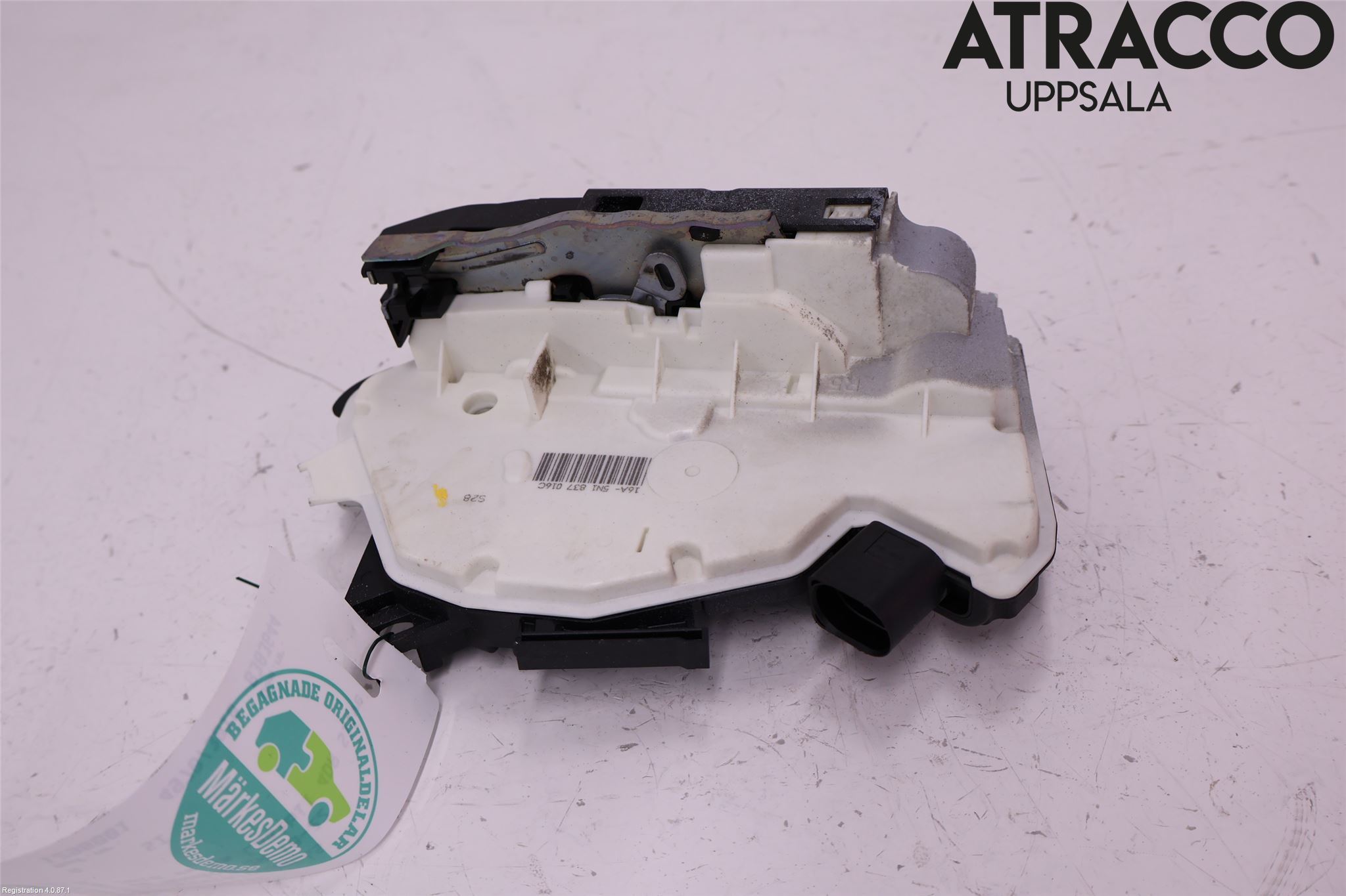 Volkswagen VW AMAROK 2H 10-22 Låskista-Dörrlås