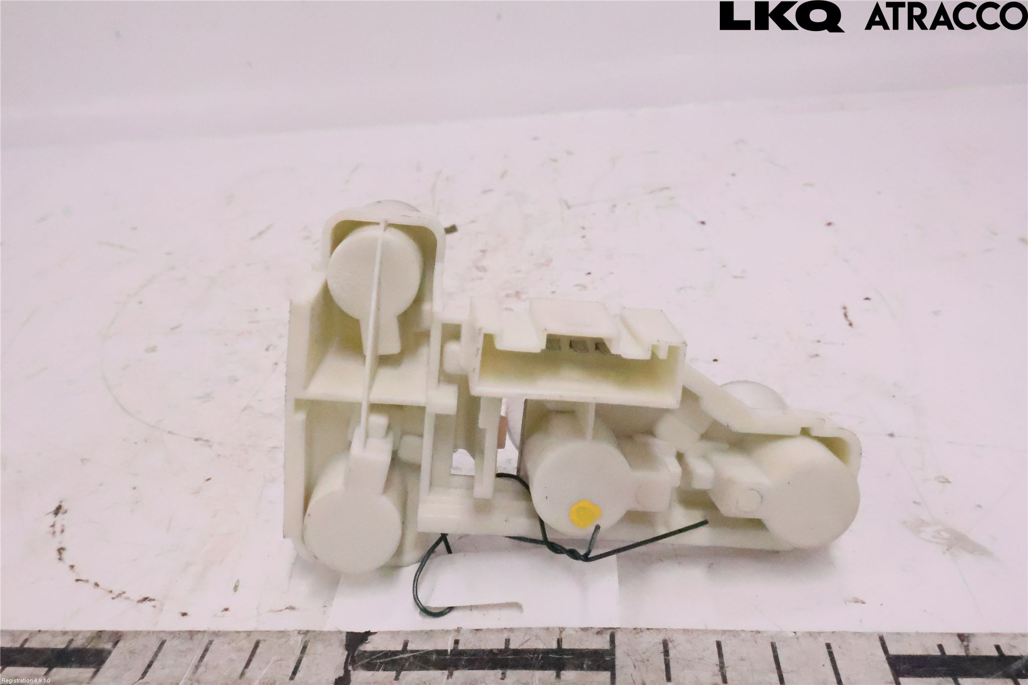 BMW 3 E90/91 SED/TOU 05-12 Bakljusinsats-Lamphvä