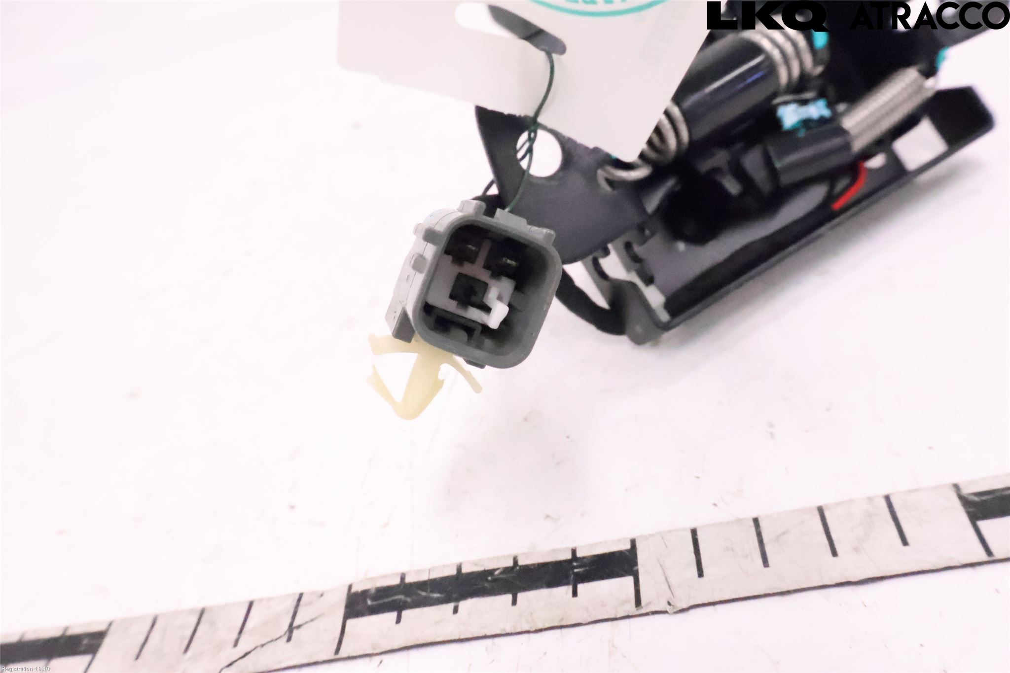 MG ZS EV 20- Huvlås