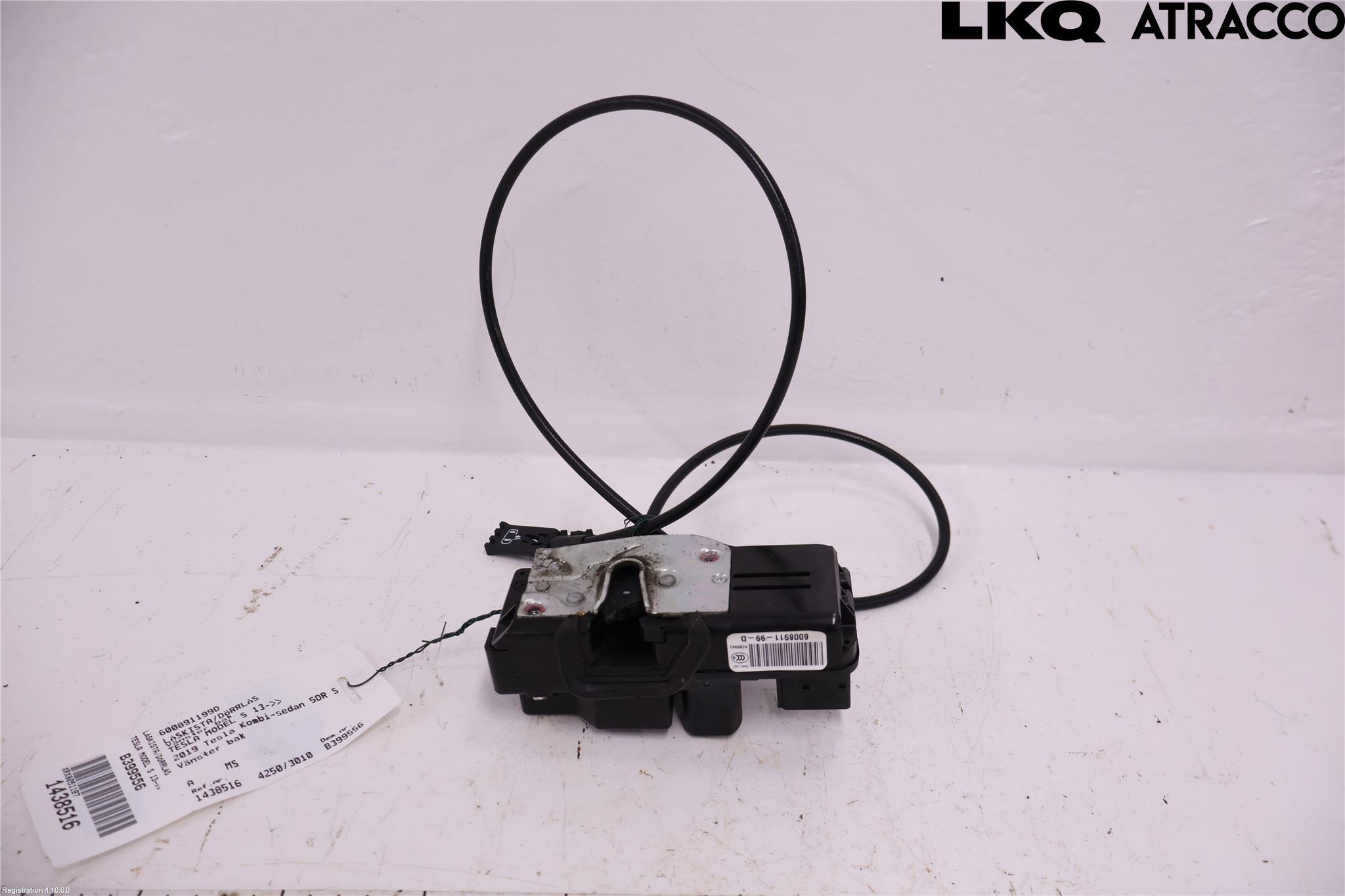 Tesla MODEL S 13- Låskista-Dörrlås