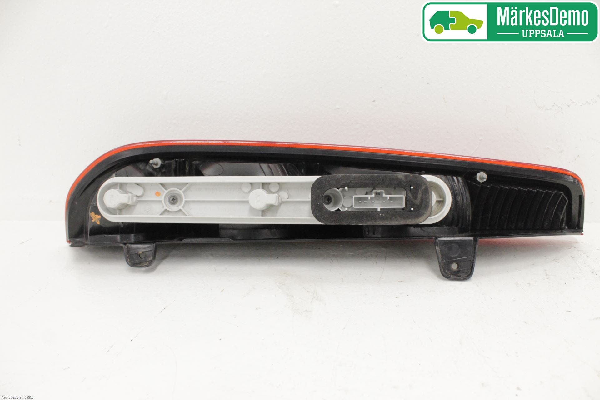 Ford FOCUS 04-07 Bakljus Höger