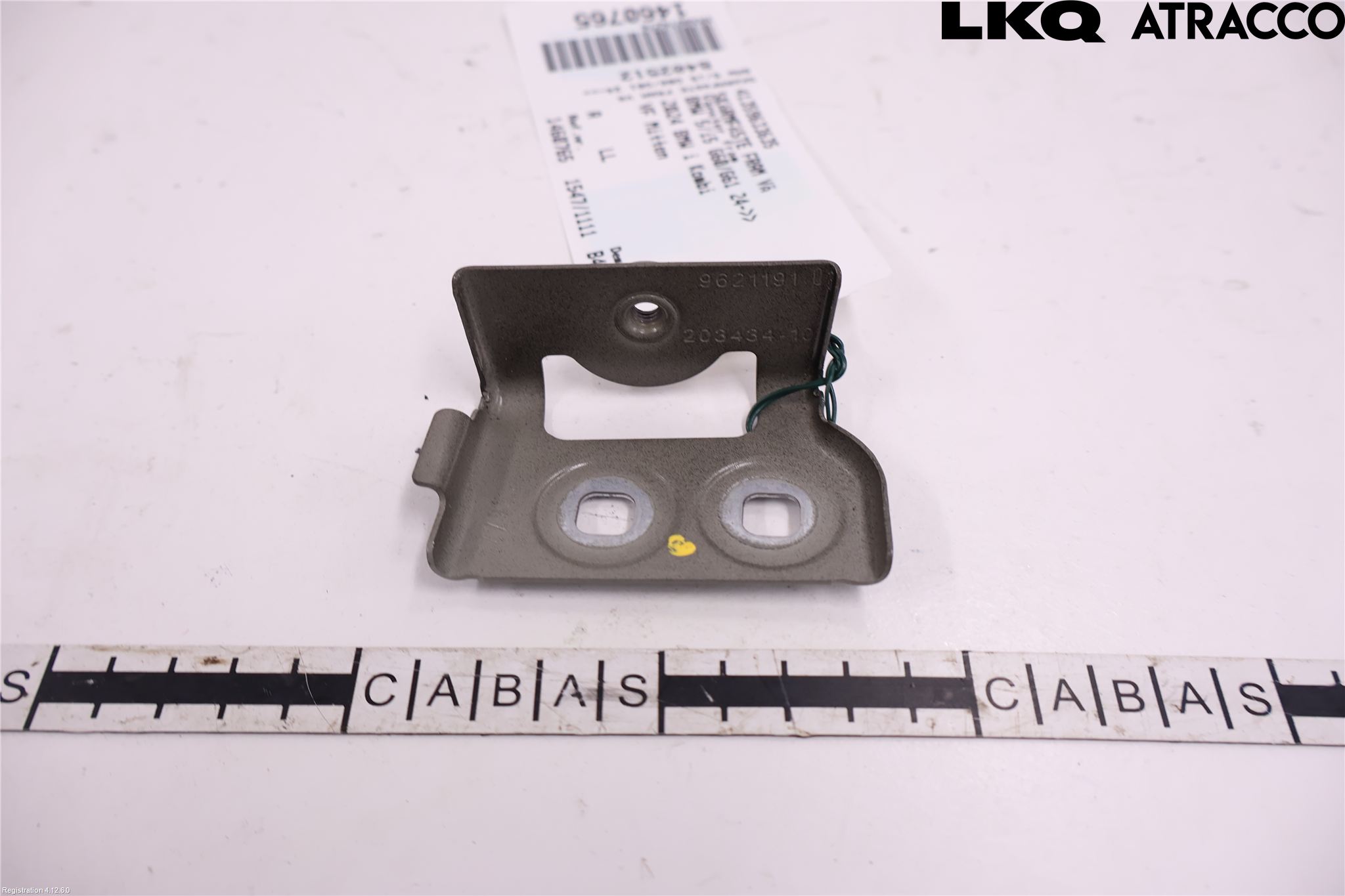 BMW 5/i5 G60/G61 24- Skärmfäste Fram Vä