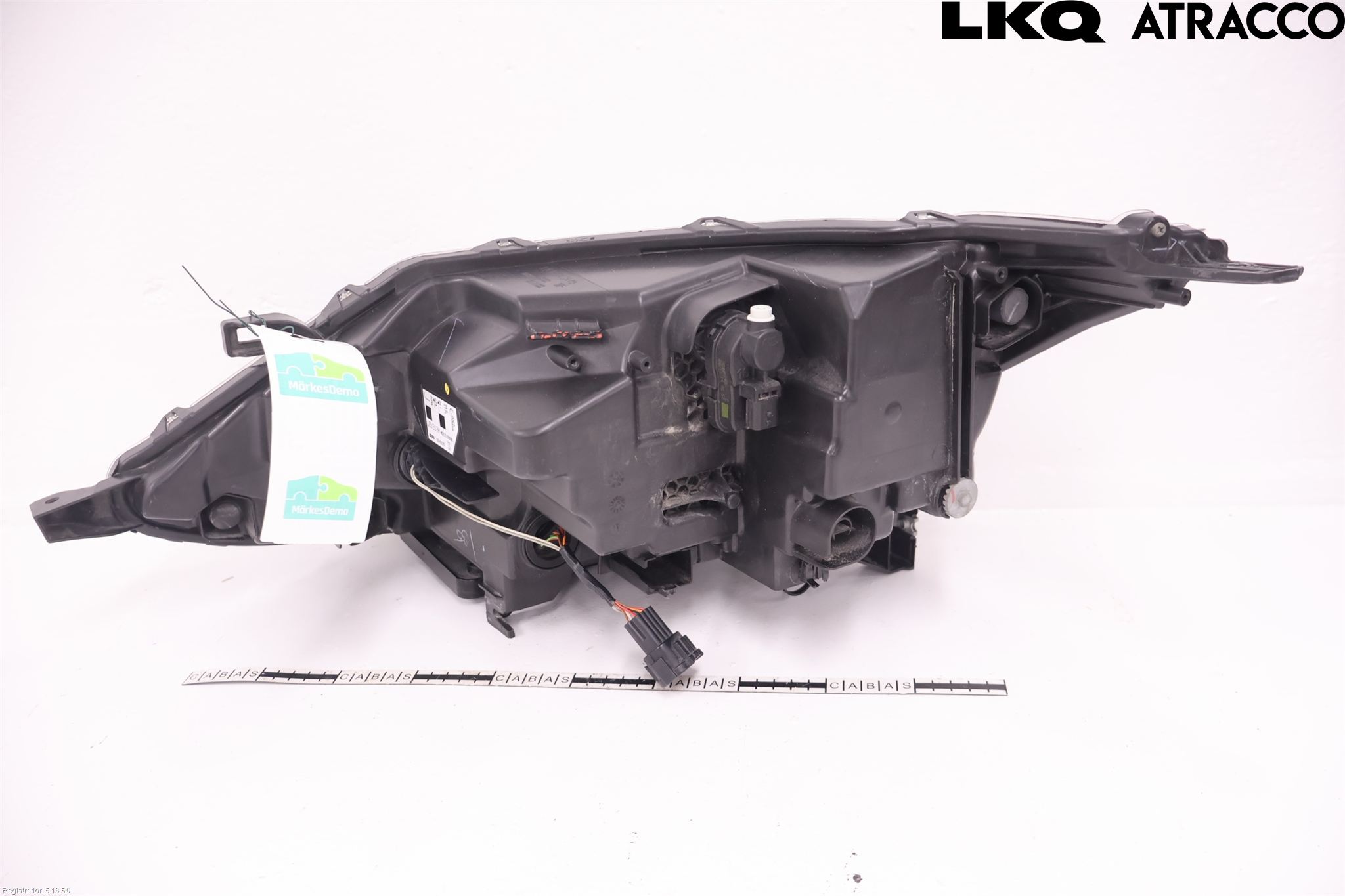 Nissan QASHQAI 14-17 Strålkastare Höger