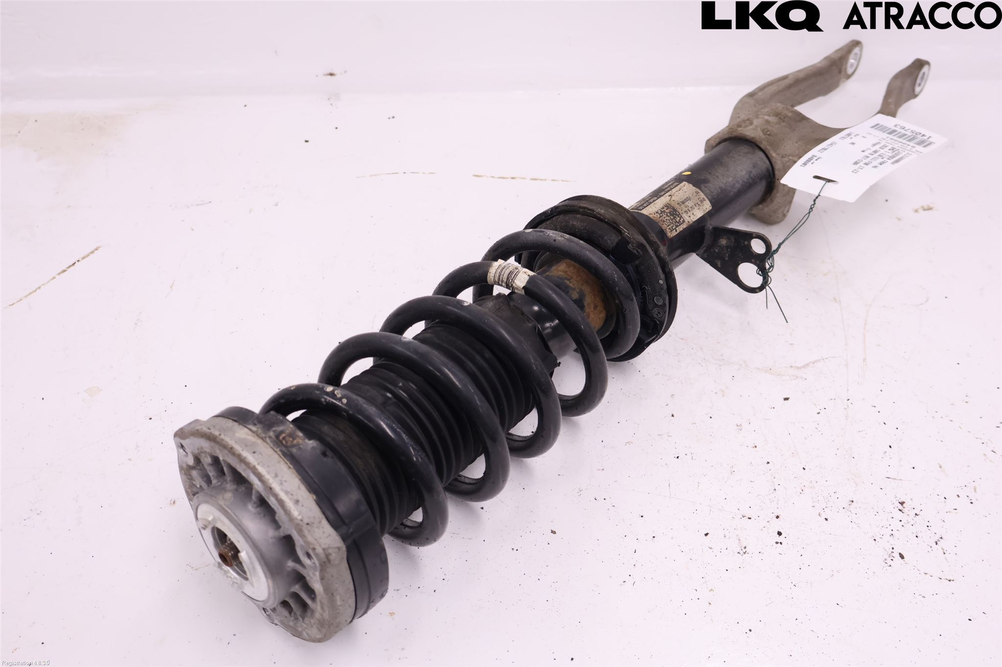 BMW 5 G30/G31/F90 17-23 Fjäderben Fram Höger