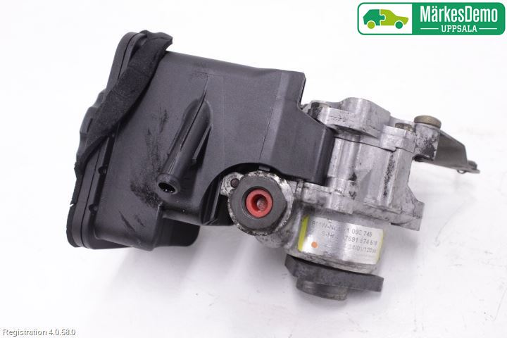 BMW 5 E39 95-04 Styrservopump
