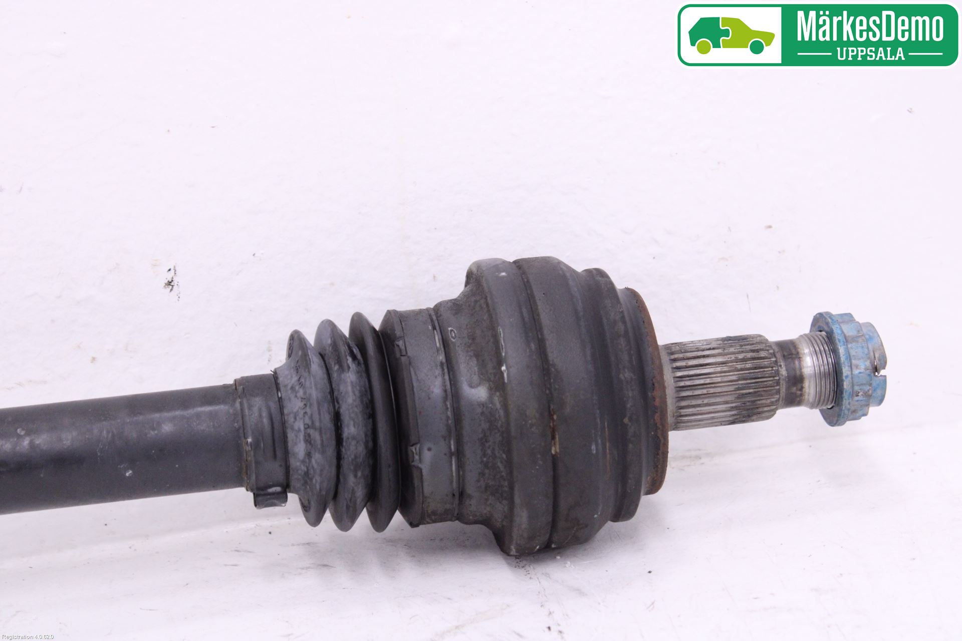 Mercedes-Benz MB C-KLASS (W205) 14-21 Drivaxel Bak Vänster