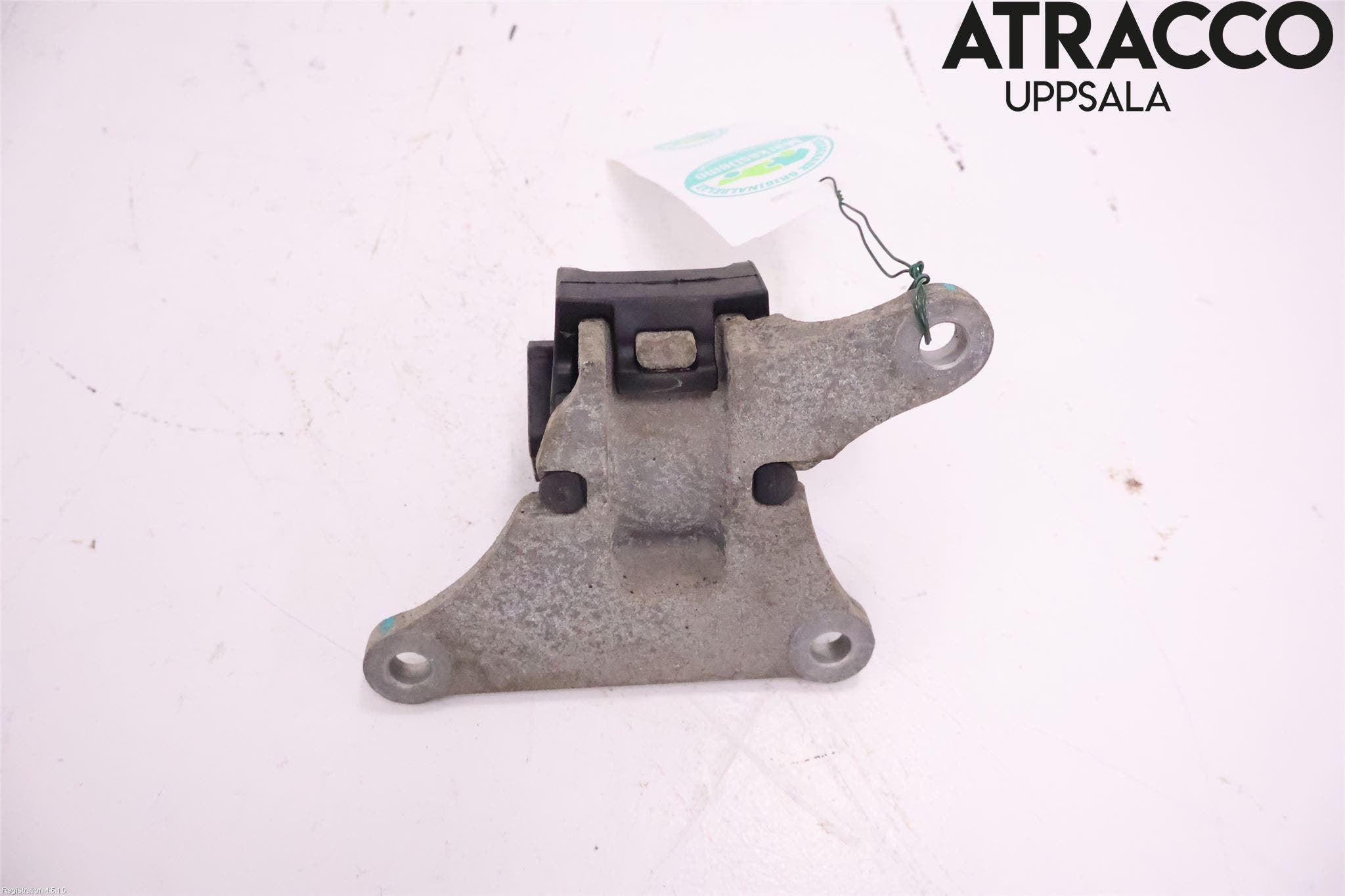 MG MARVEL R 22- Framvagn Fäste-Kudde