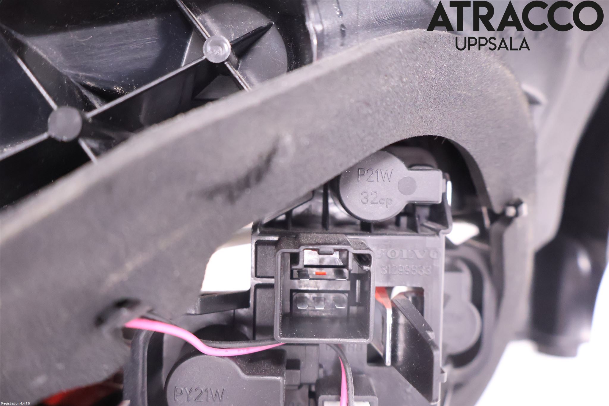 Volvo V40 12-19 Bakljus Höger