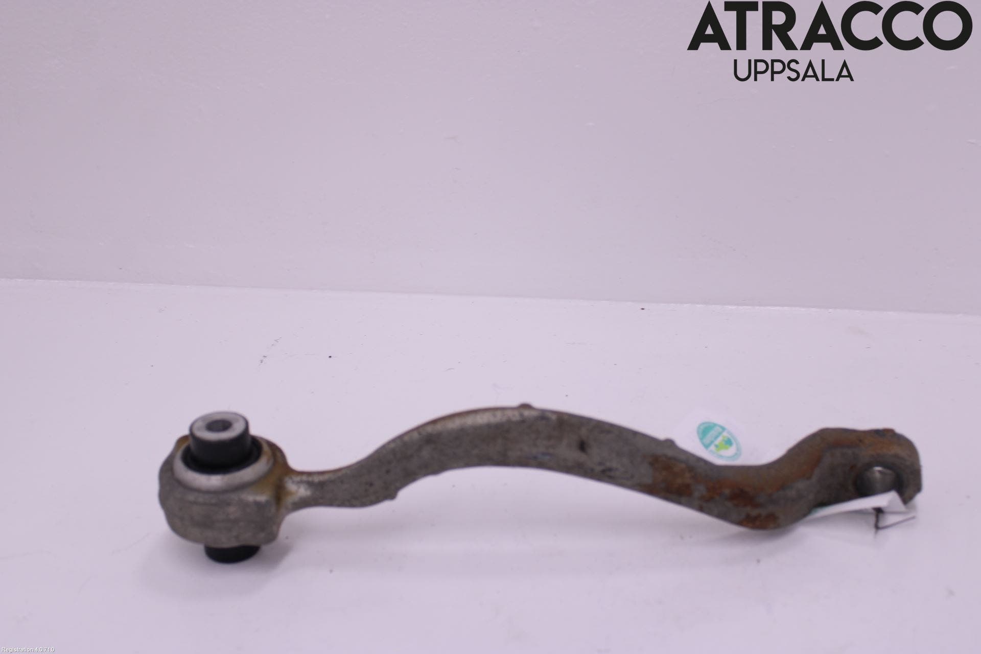 Mercedes-Benz MB E-KLASS (W212) 09-16 Bärarm Fram Undre Vä