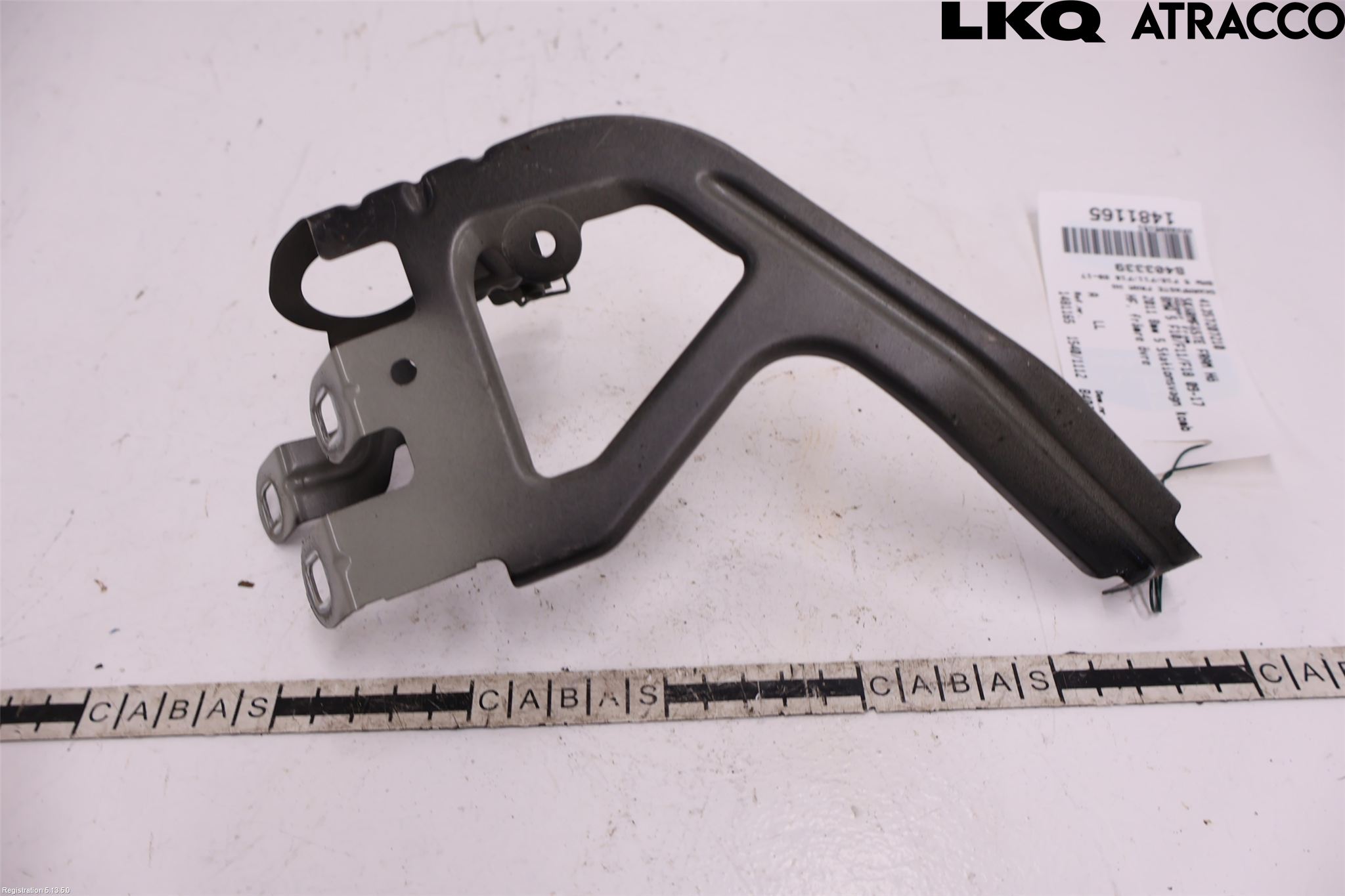 BMW 5 F10/F11/F18 09-17 Skärmfäste Fram Hö