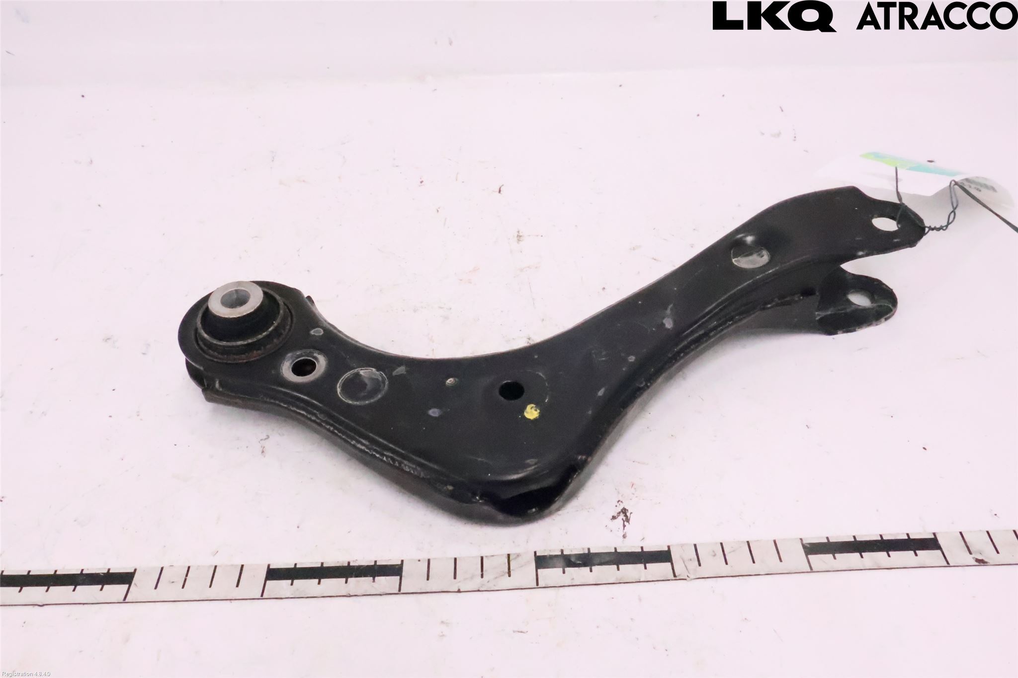 Lexus NX 340h/450h+ 21- Bärarm Bak Övre Höger