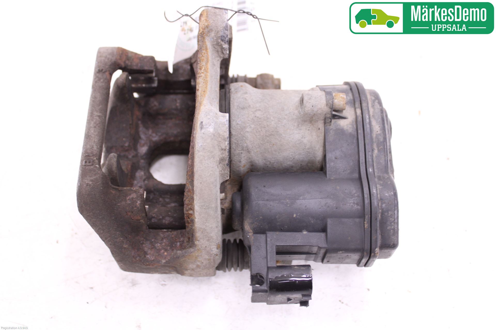 BMW 5 F10/F11/F18 09-17 Bromsok Bak Vänster