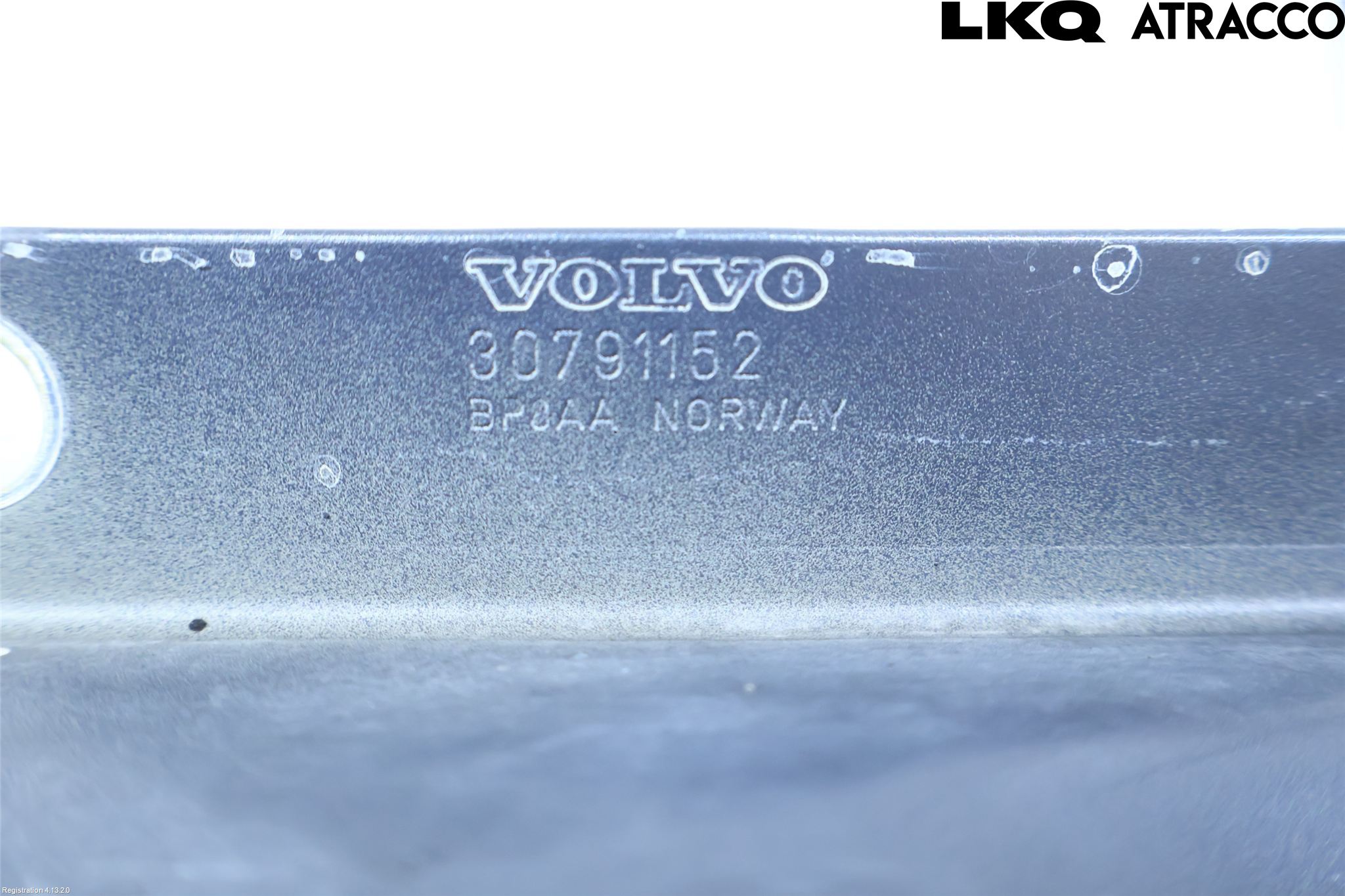Volvo V70 08-13 Stötfångarbalk Fram