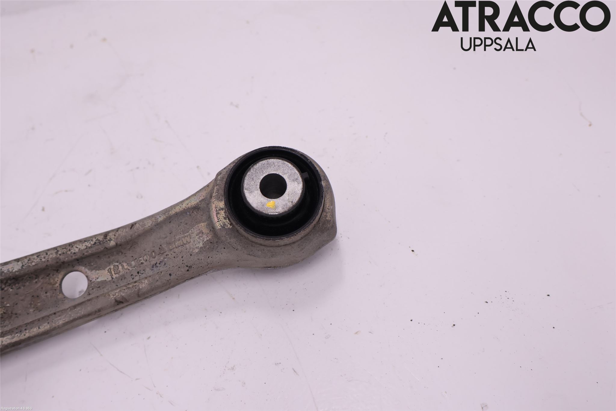 BMW 5 F10/F11/F18 09-17 Bärarm Fram Undre Vä