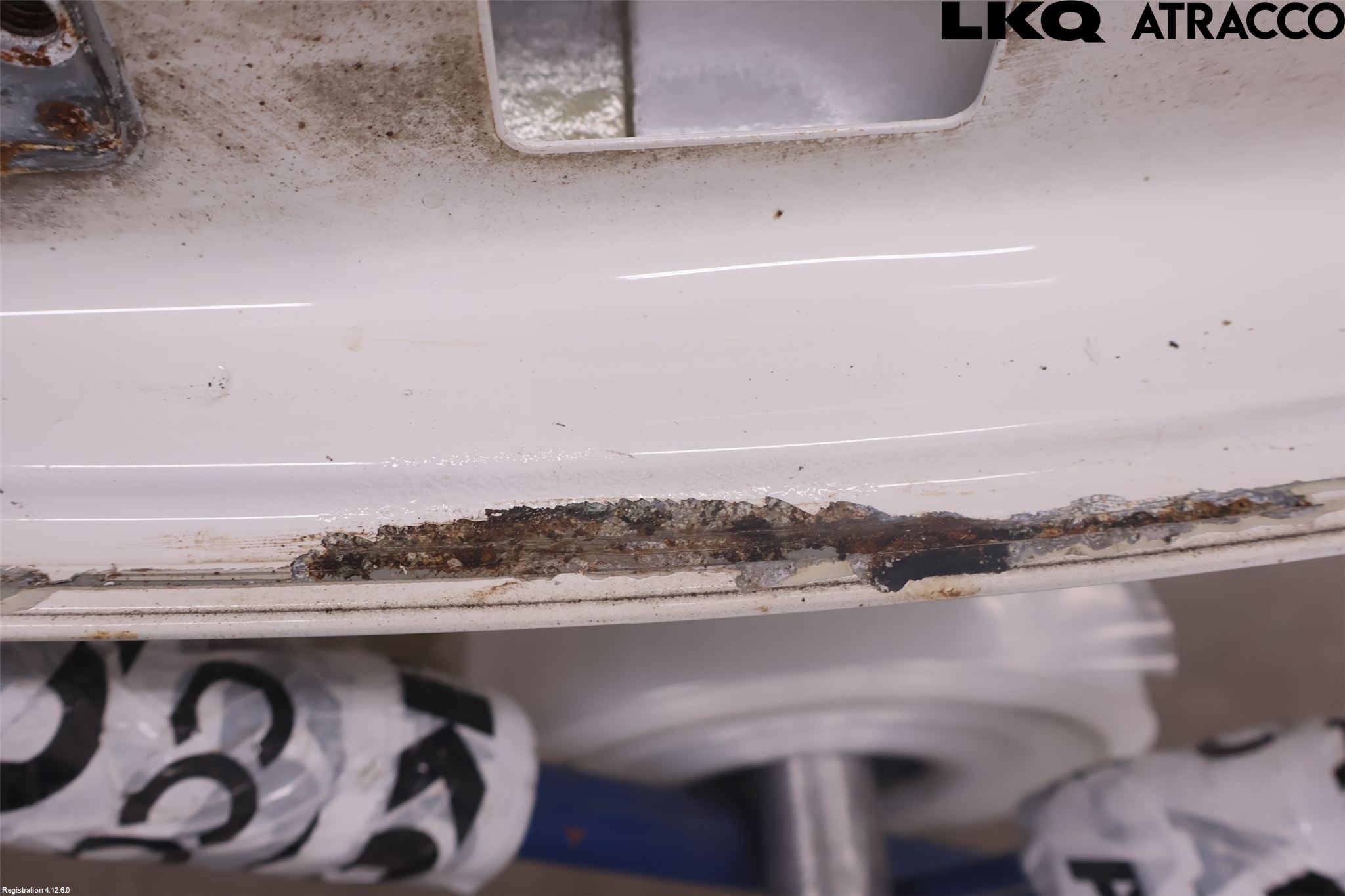 Volkswagen VW PASSAT 11-14 Dörr Fram Vänster