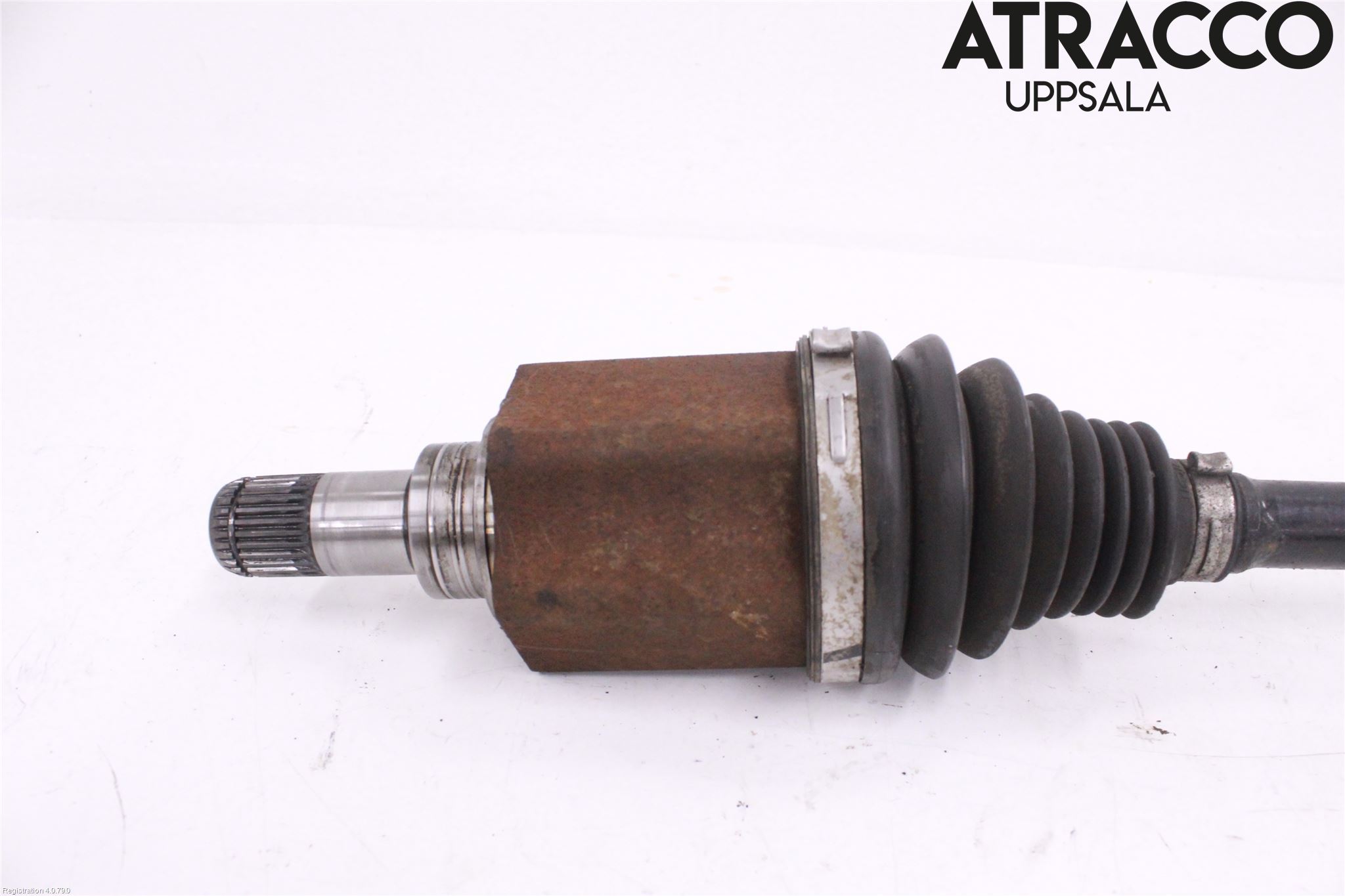 BMW X6 E71/E72   08-14 Drivaxel Fram Vänster