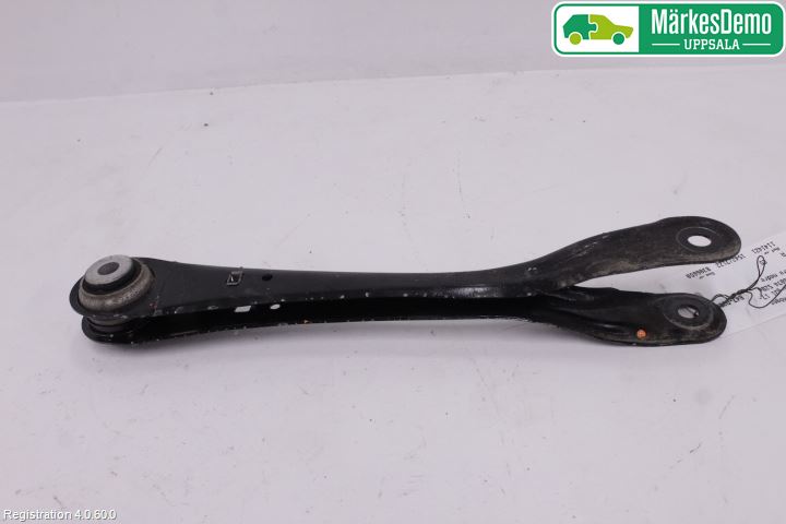 BMW 5 G30/G31/F90 17-23 Bärarm Bak Höger