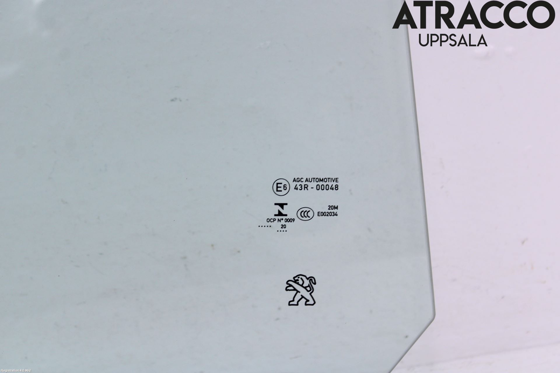 Opel CORSA F, CORSA-E 20- Dörruta Bak Höger