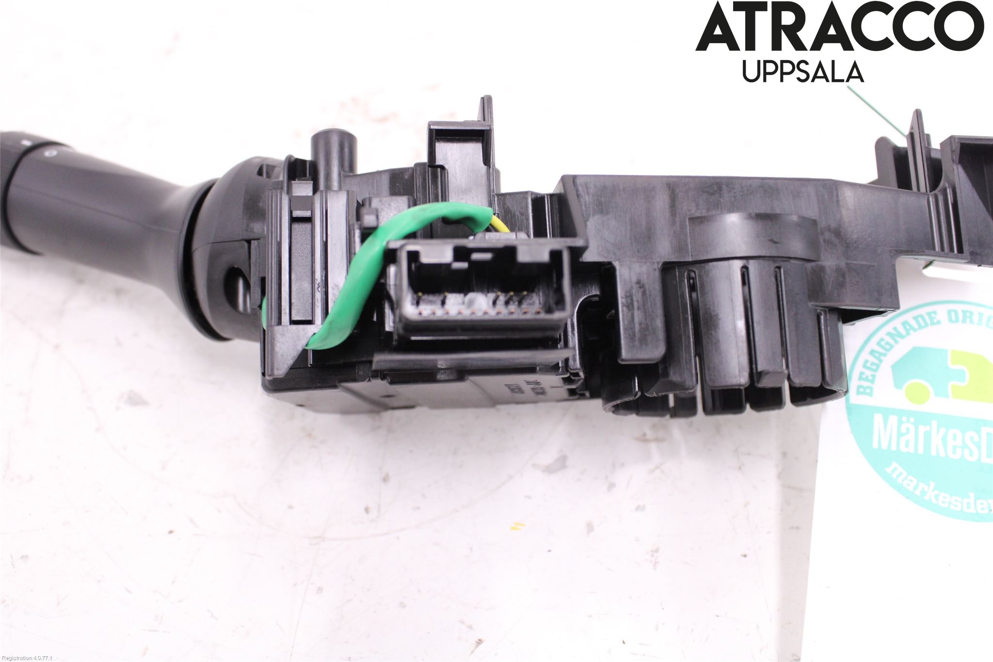 Toyota AVENSIS 16-18 Spak Blinkers-Ljusomk