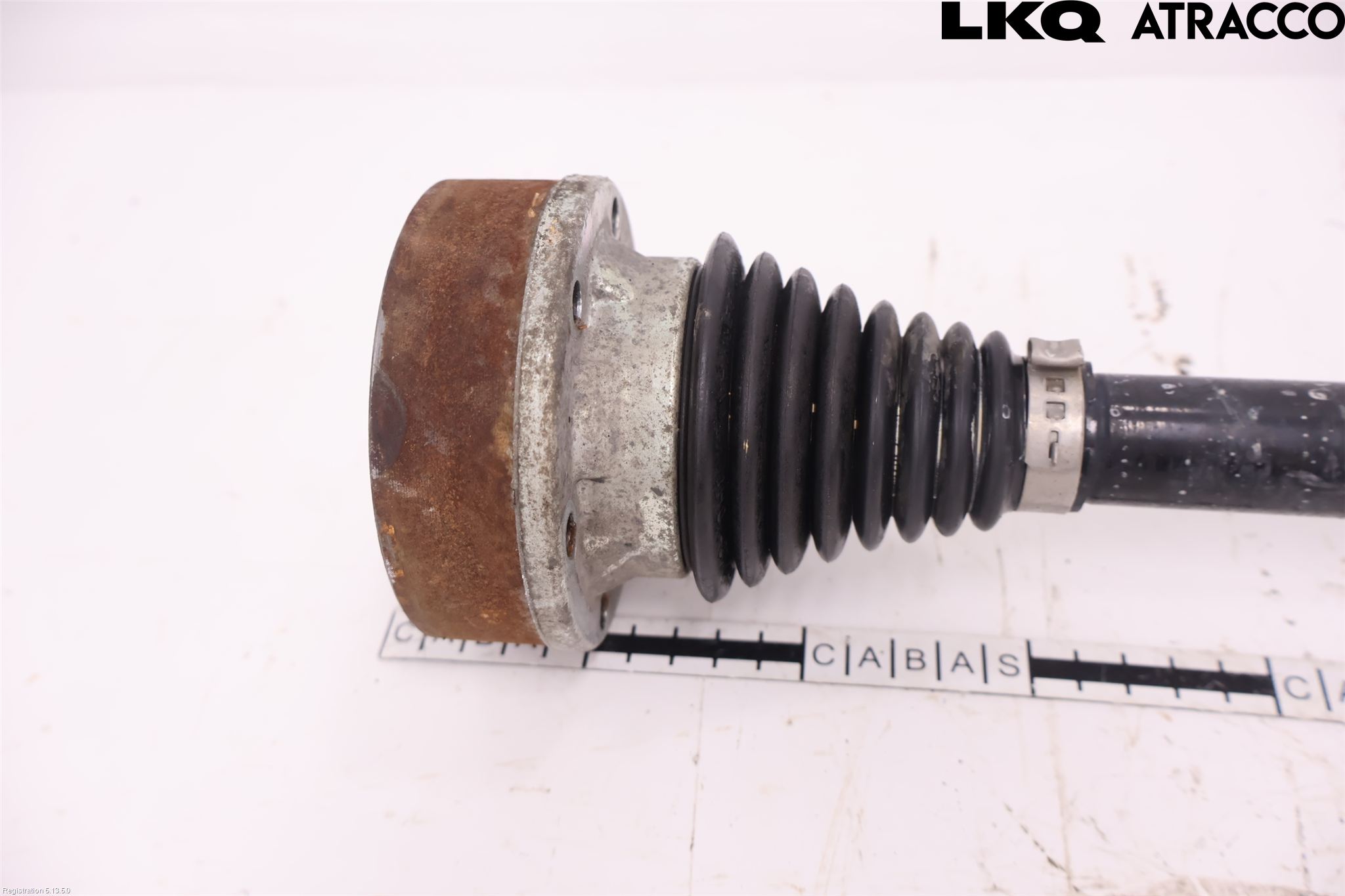 Volkswagen VW POLO 10-17 Drivaxel Fram Vänster