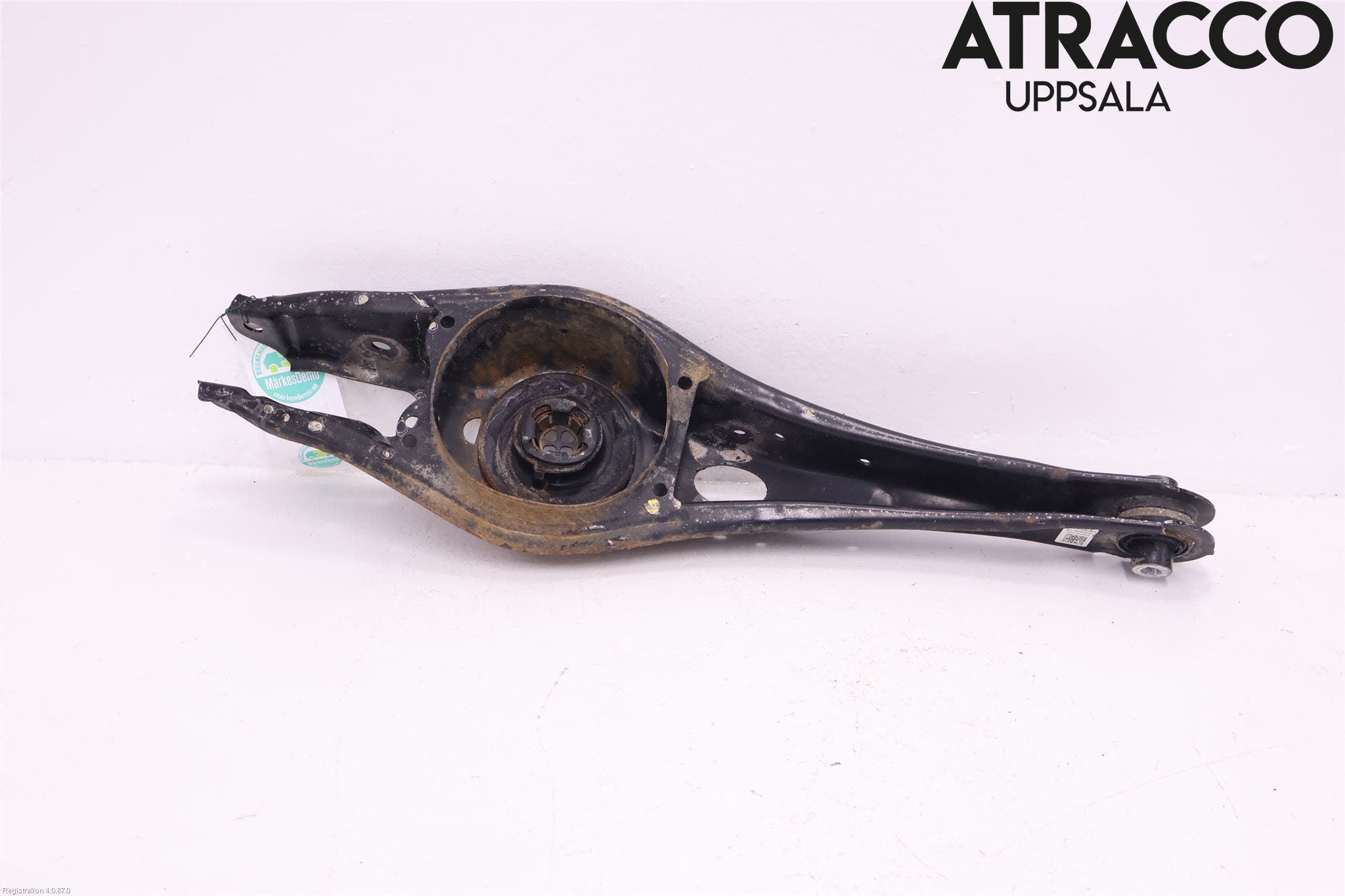 Volkswagen VW T-ROC 18- Bärarm Bak Höger