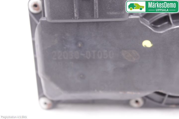 Toyota AVENSIS 09-15 Injspjällhus