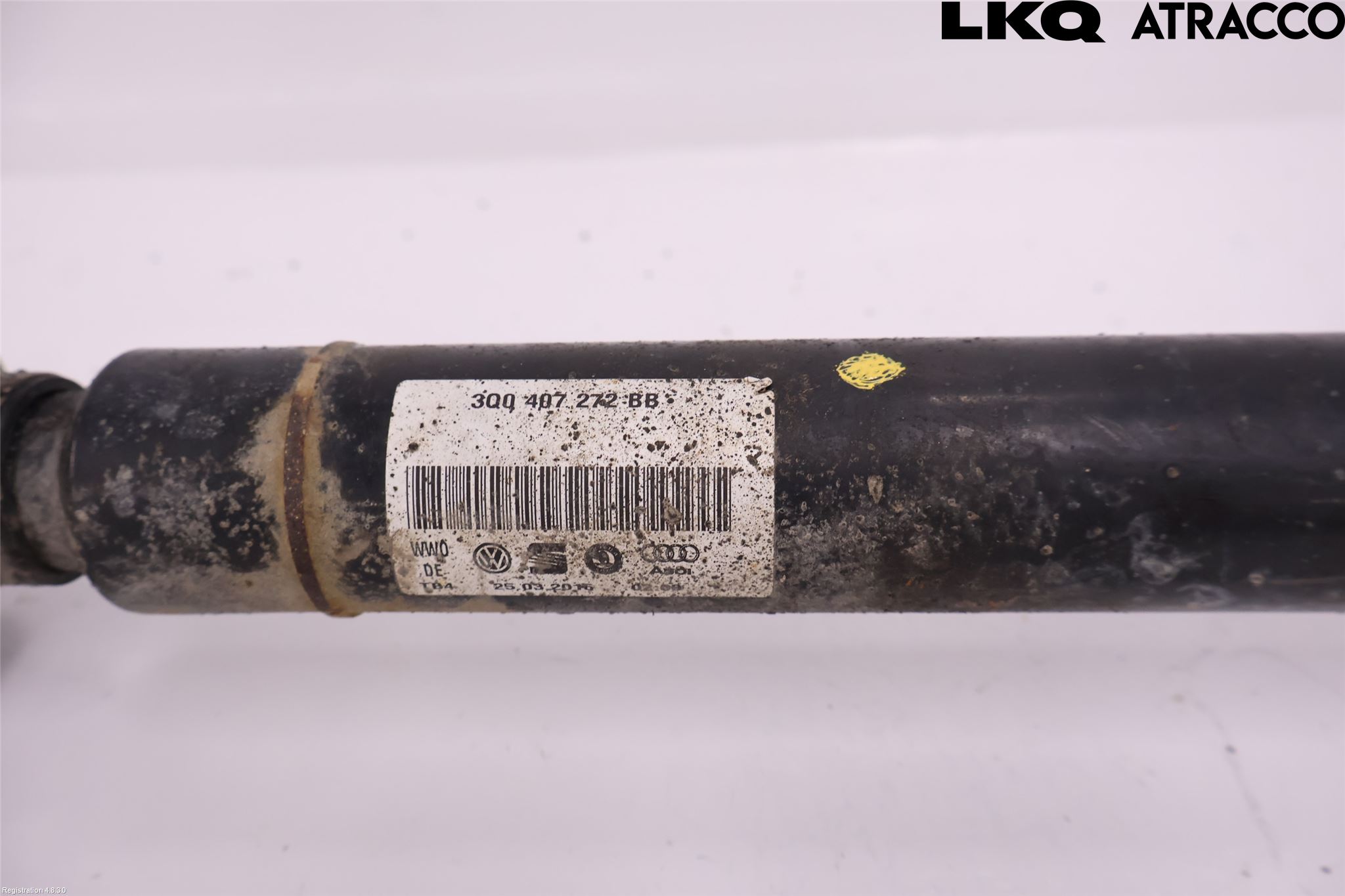 Volkswagen VW PASSAT 15-19 Drivaxel Fram Höger