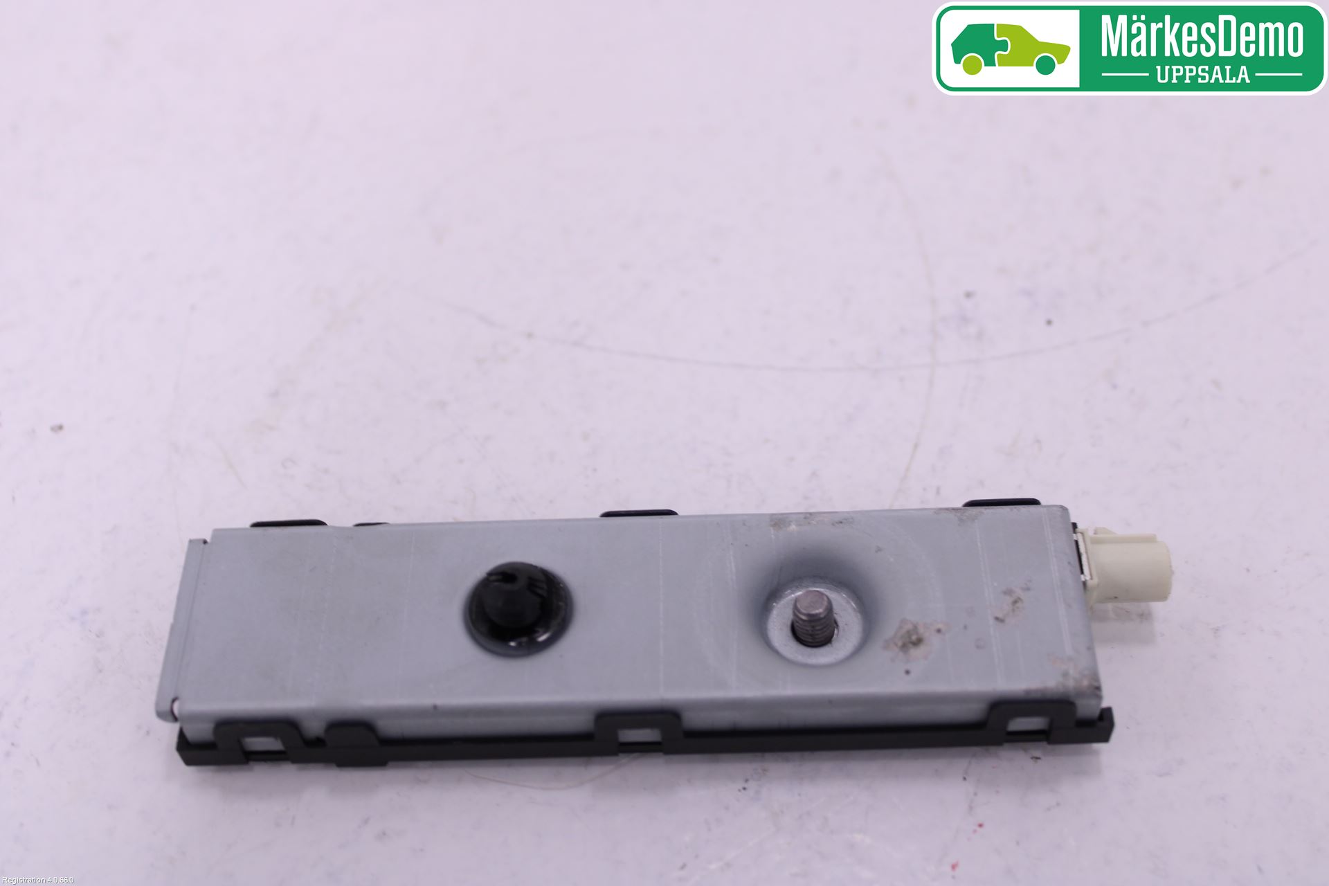 Mercedes-Benz MB E-KLASS (W213) 16-23 Antennförstärkare