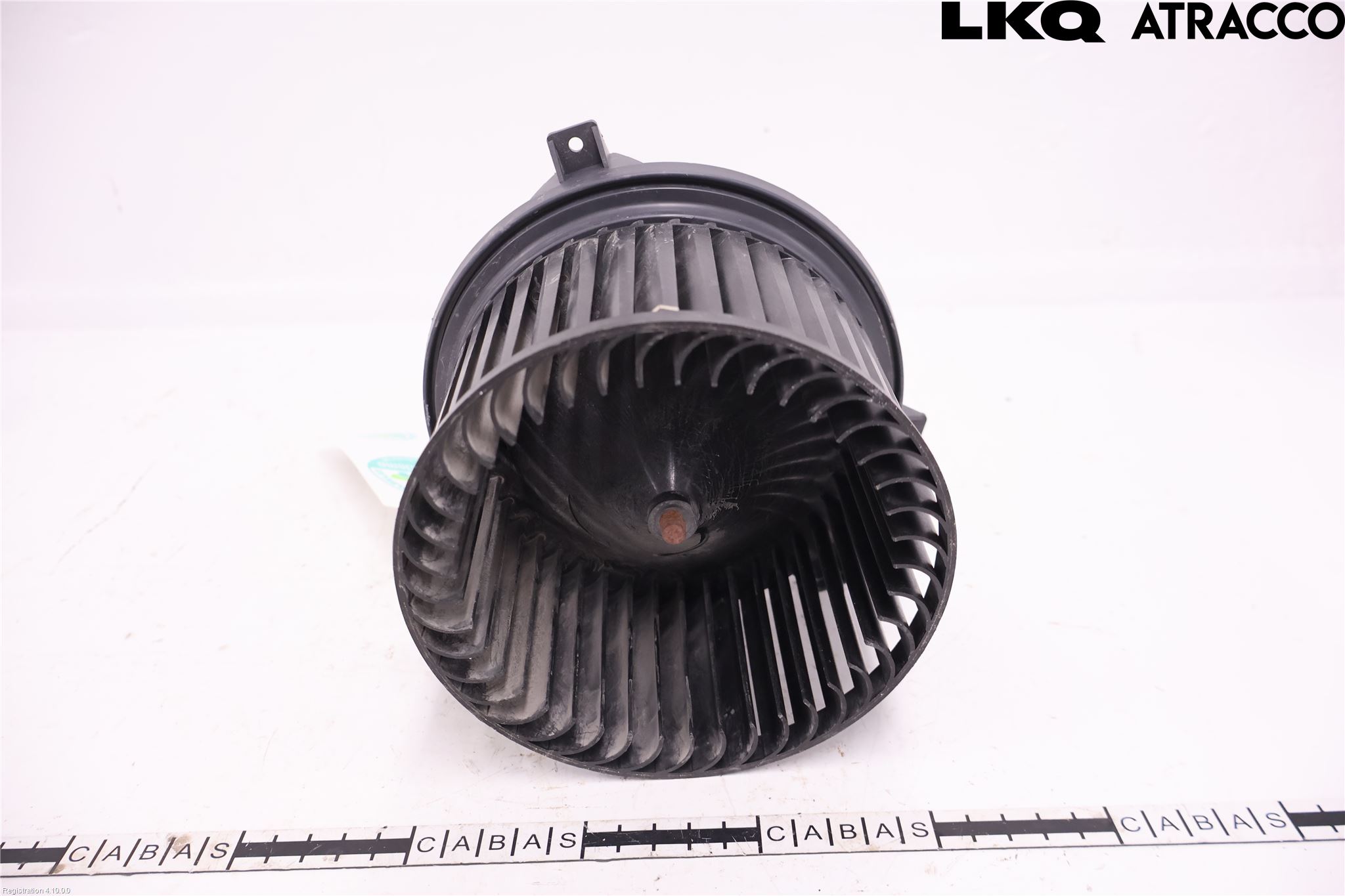 Tesla MODEL 3 17- Värmefläkt