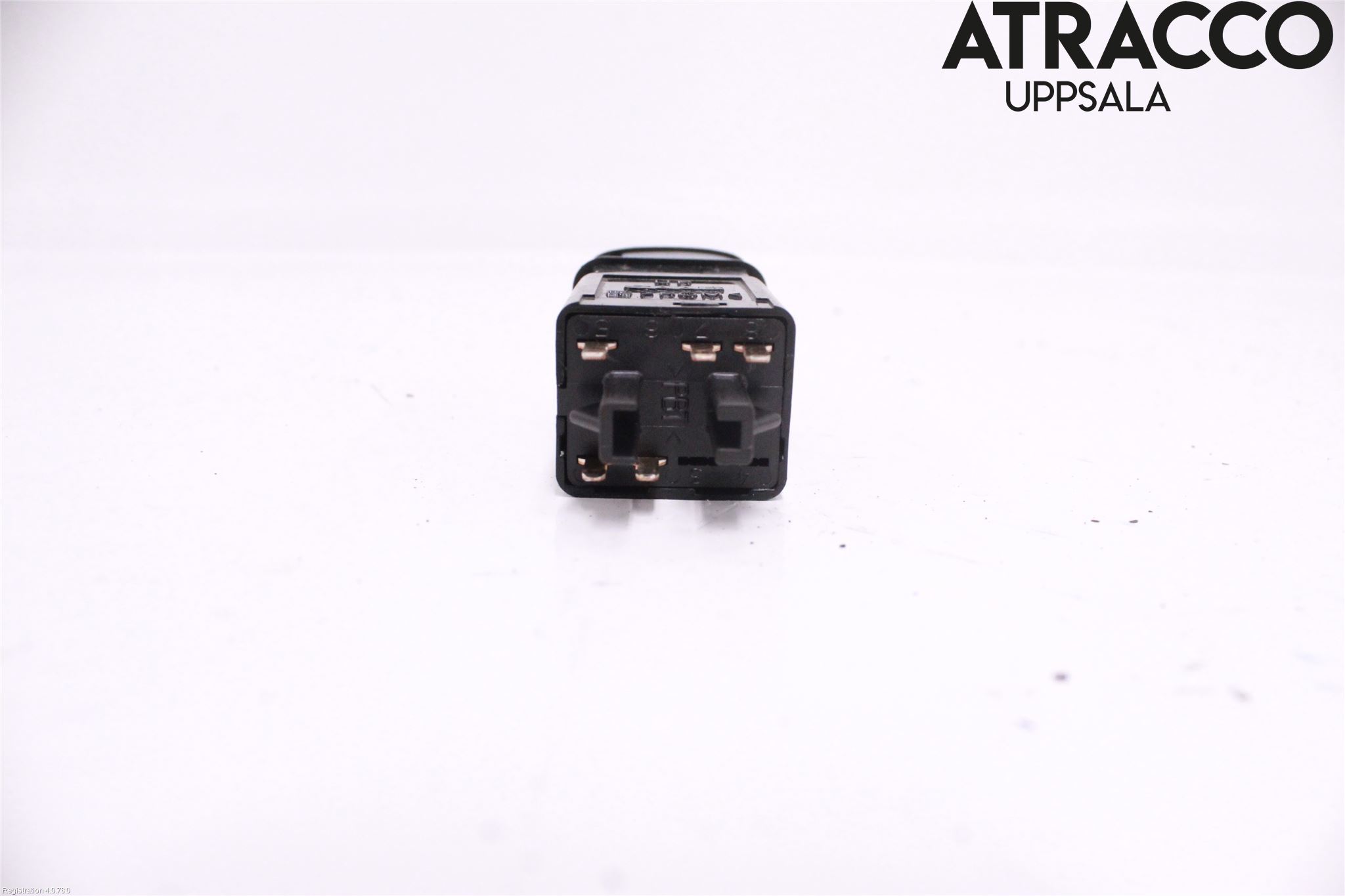 Saab 9-5     06-10 Strömställare Antisladd