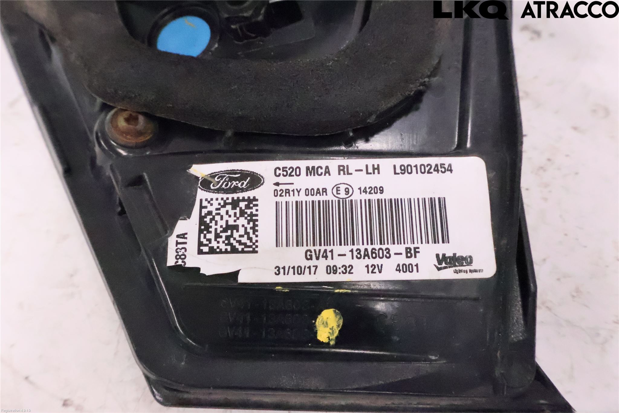 Ford KUGA 17-19 Bakljus Lucka Vä